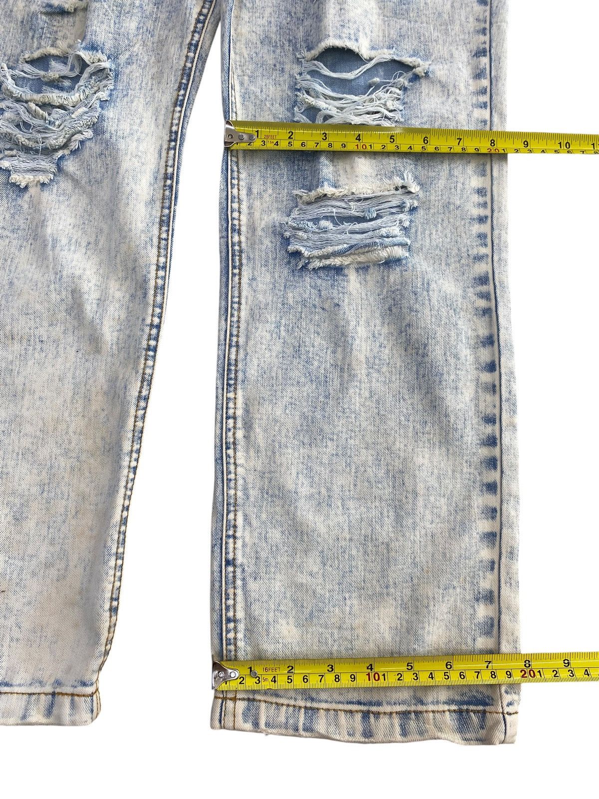 Japanese Brand M.C.D Brand Light Acid Wash Style Distressed Jeans Size US 32 / EU 48 - 8 Thumbnail