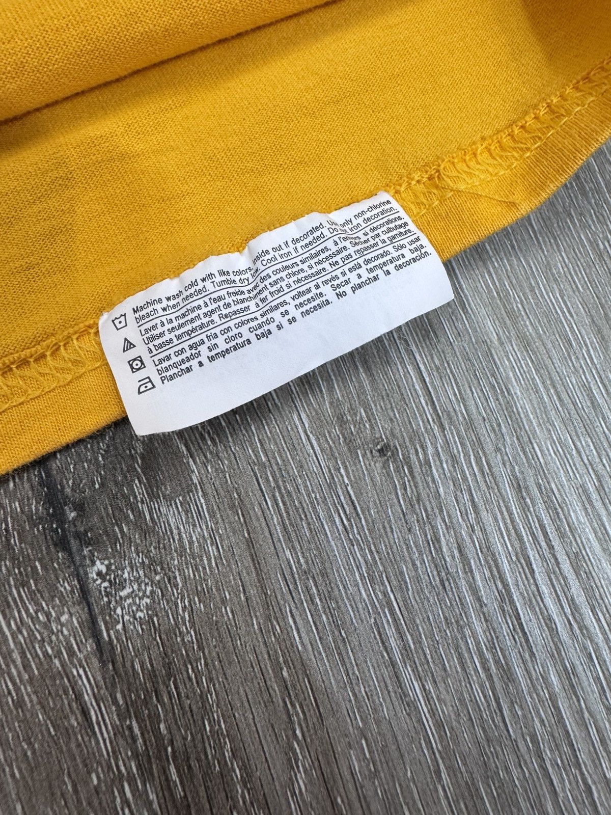 Champion Undisclosed Graphic Artiest Tee Champion T-Shirt xxl Size US XXL / EU 58 / 5 - 4 Thumbnail