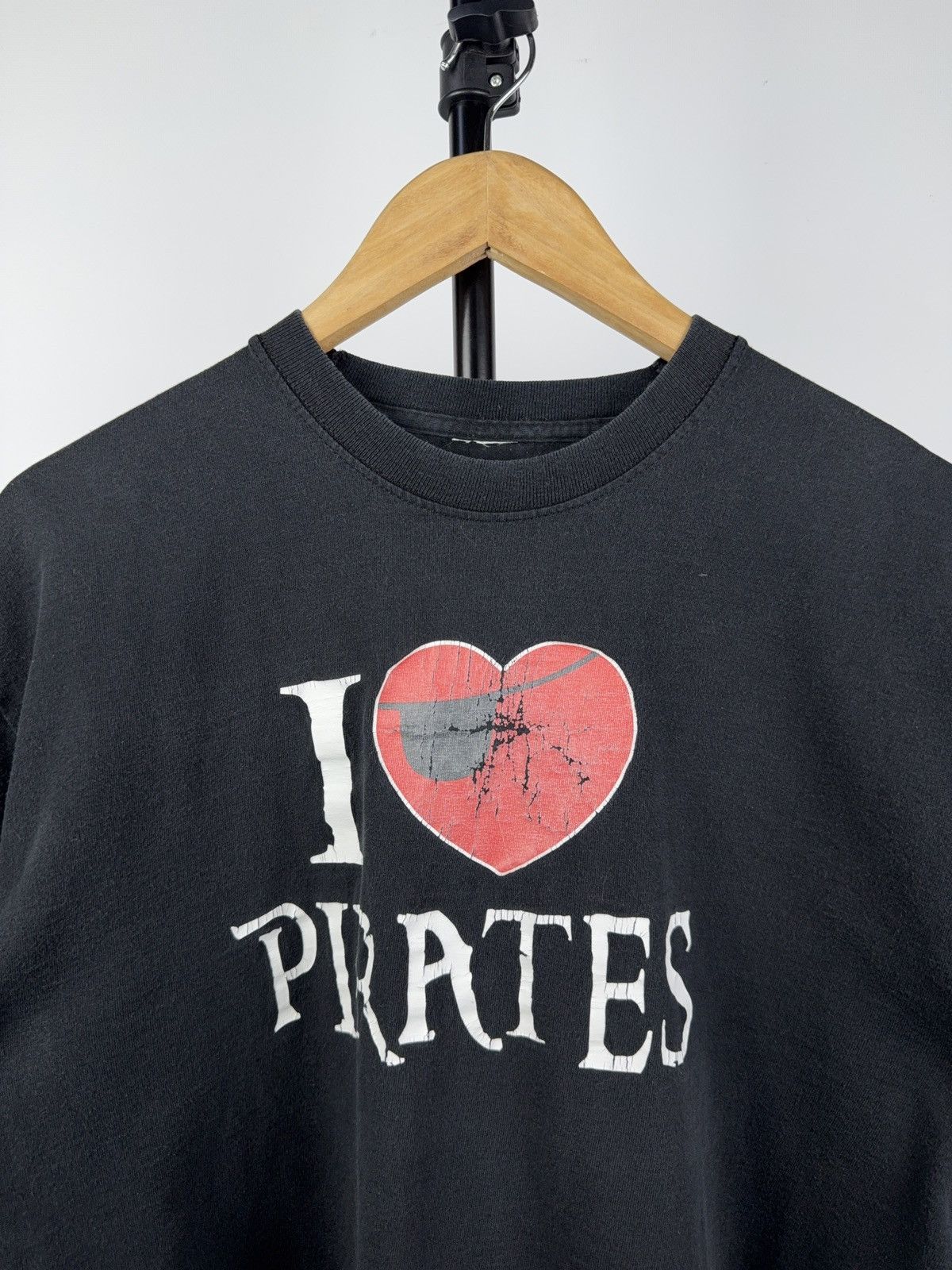Japanese Brand × Vintage ☠️ Vintage 90s I Love Pirates Skull double sided Tee T shirt Size US M / EU 48-50 / 2 - 2 Thumbnail
