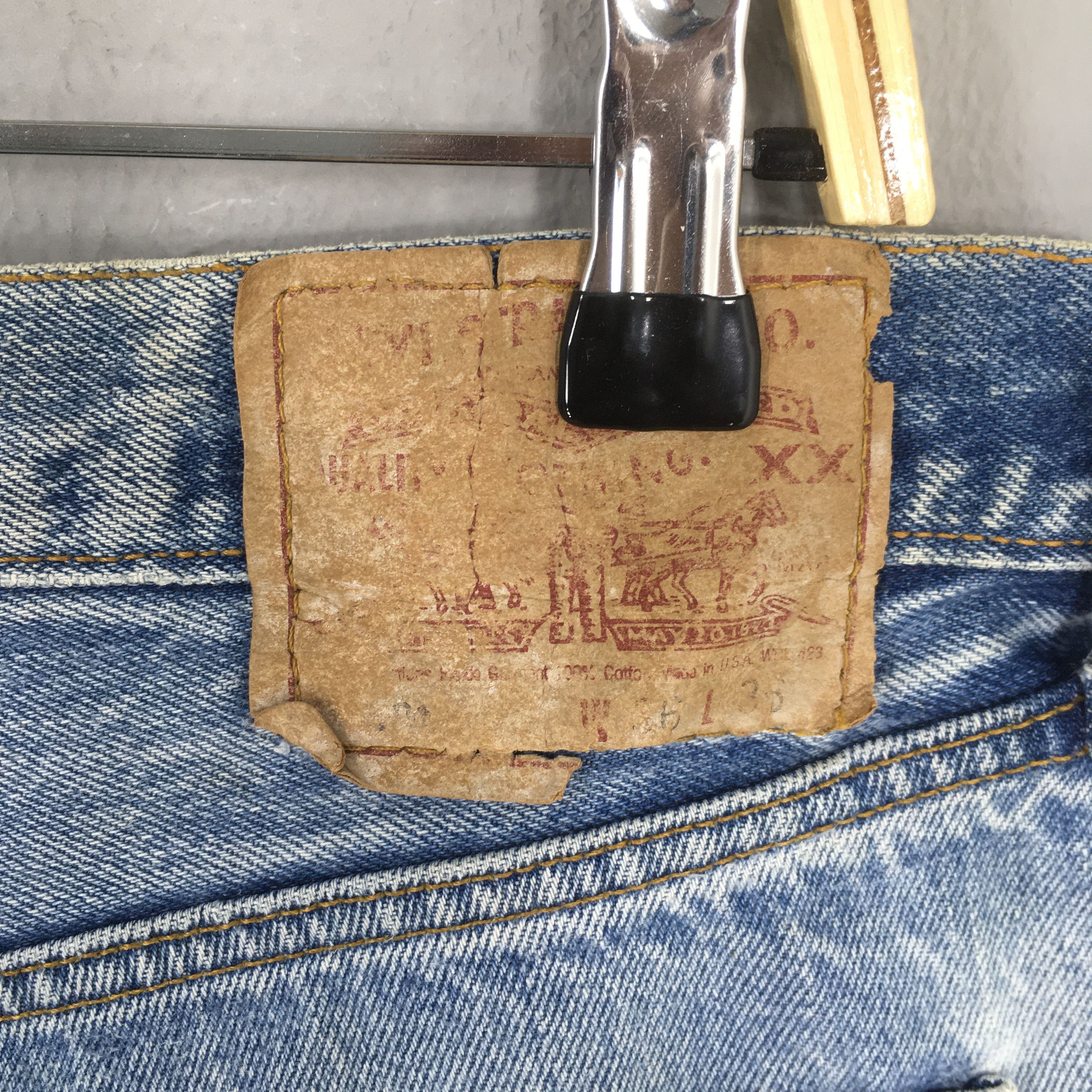 Size 32x32 Vintage 1990s Levi's 501 Faded Blue Jeans
