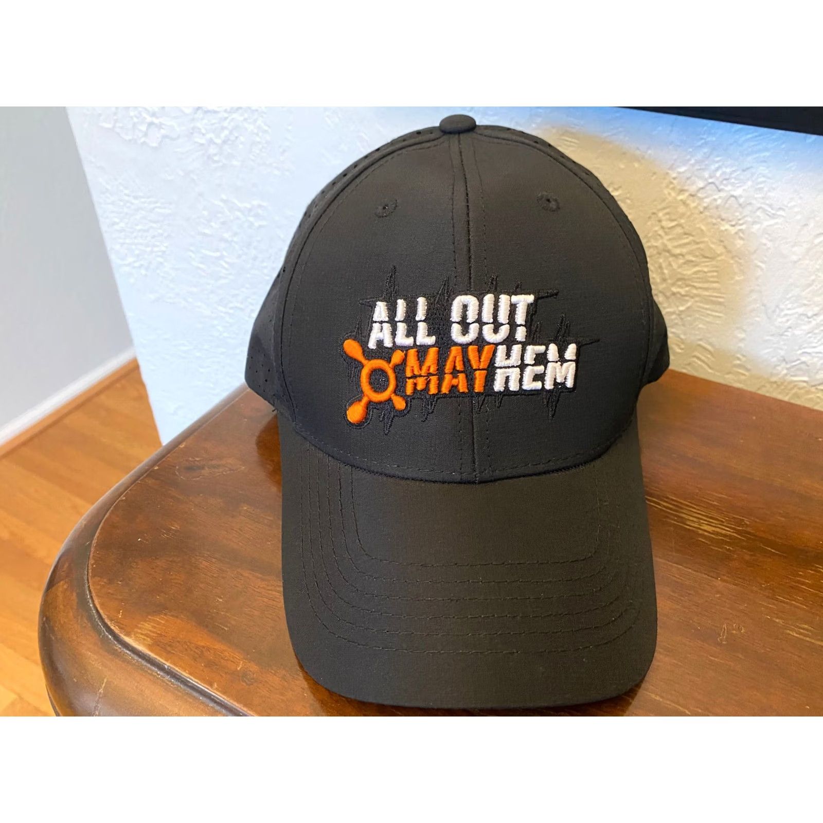 Theory Orange Theory All Out Mayhem Black Hat Baseball Cap Unisex Adults Adjustable Strapback Canvas Cotton Blend Logo 2010s Casual Travel Men Women Size ONE SIZE - 2 Thumbnail