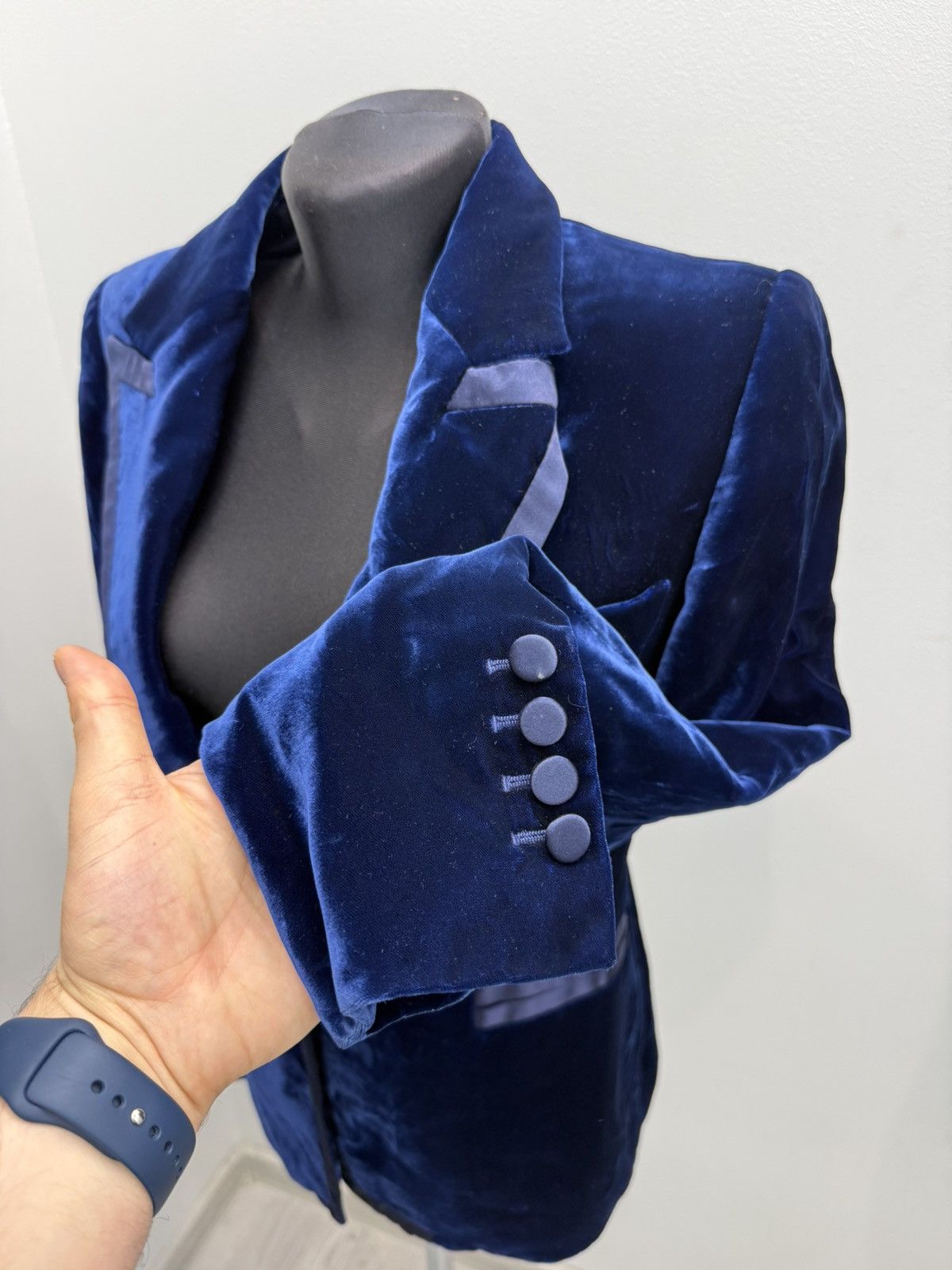 Gucci Archive Gucci Velvet Tuxedo Blazer Size S / US 4 / IT 40 - 4 Thumbnail
