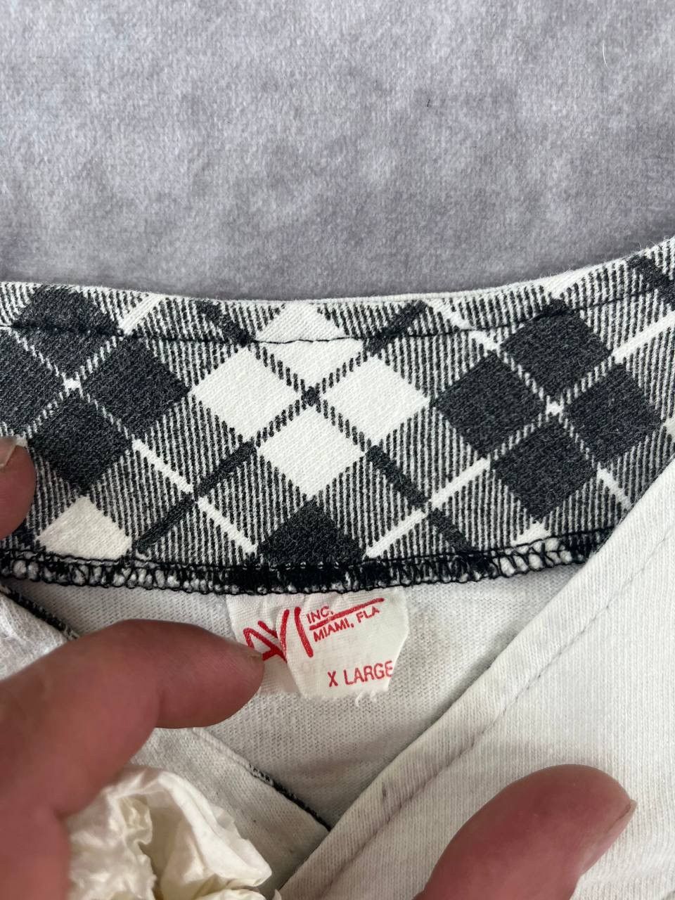 Other Vintage Hampton Beach 93 Henley T-Shirt White Short Sleeve Size US XL / EU 56 / 4 - 3 Thumbnail