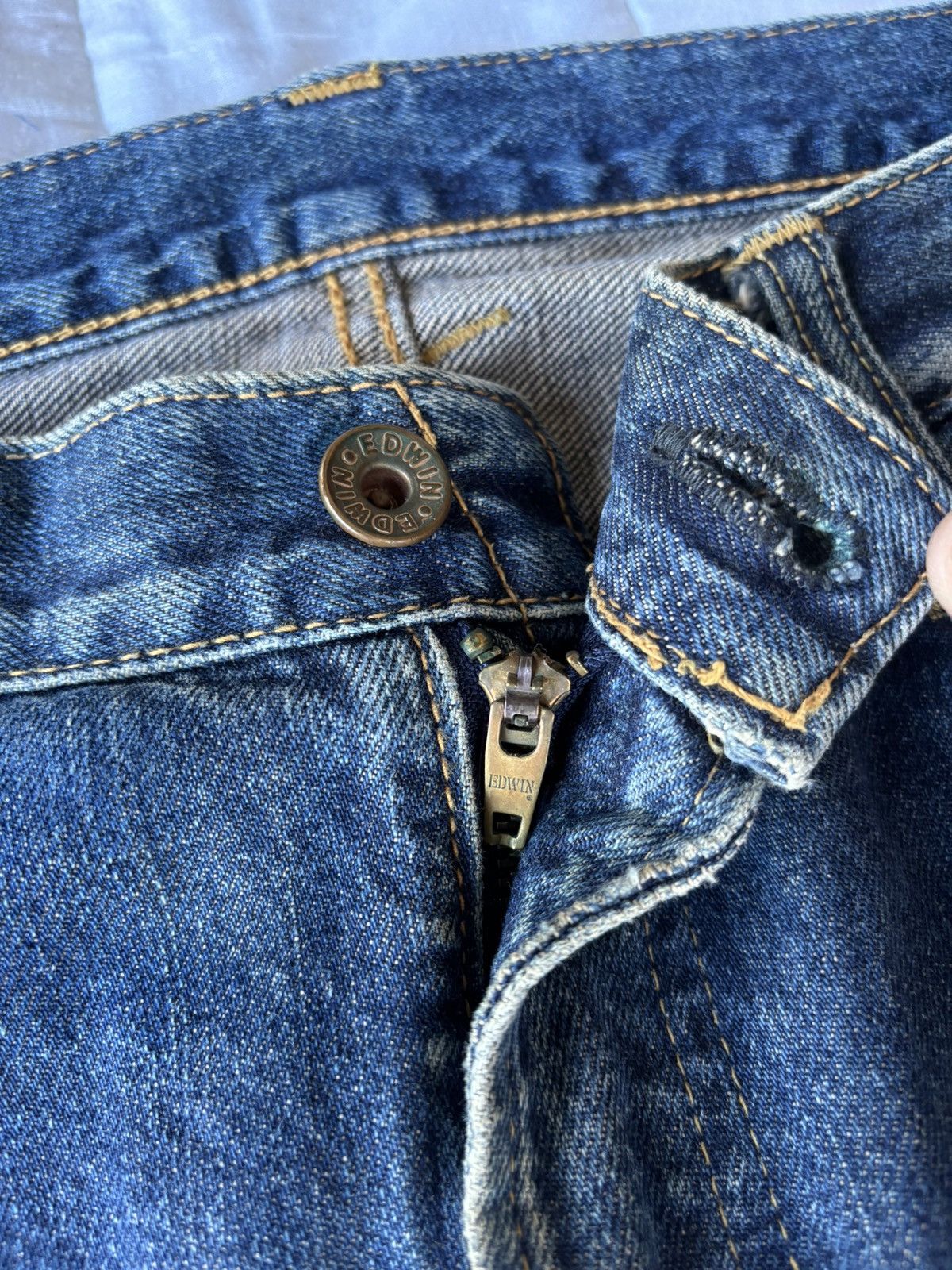 Edwin 🔥EDWIN 505xx SELVEDGE BAGGY JEANS RIPPED DISTRESSED DENIM Size US 33 - 21 Thumbnail