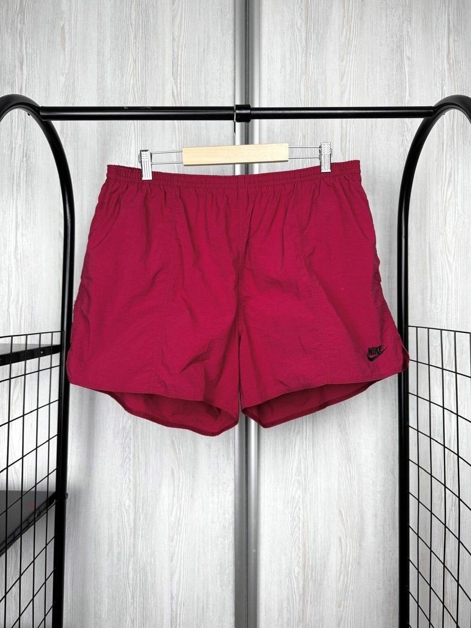 Nike Nike vintage red small embroidered logo swim sport shorts XL Size US 36 / EU 52 - 1 Thumbnail
