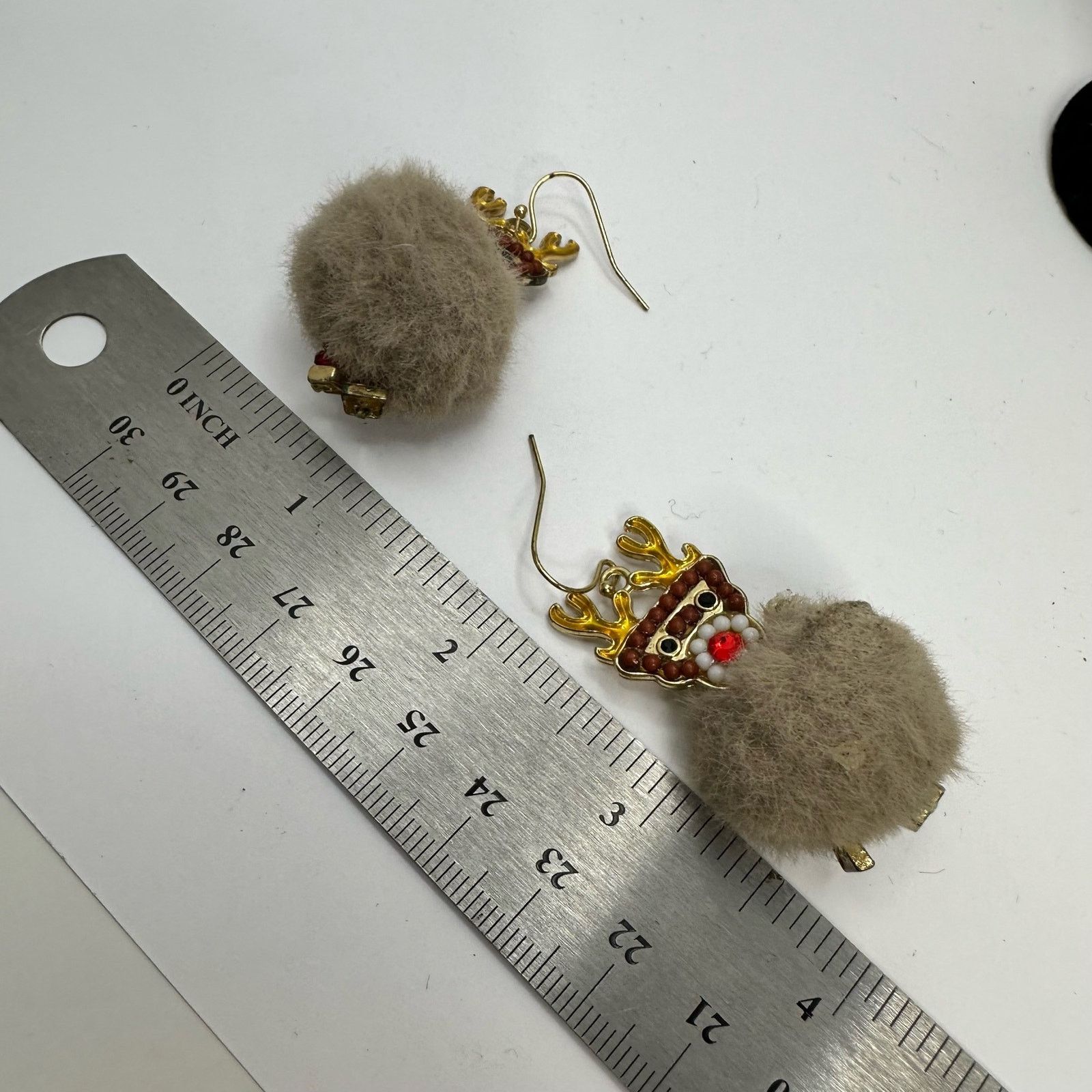 Unknown London Holiday Earrings Reindeer Pom Pom Dangle Drop Christmas Size ONE SIZE - 3 Thumbnail