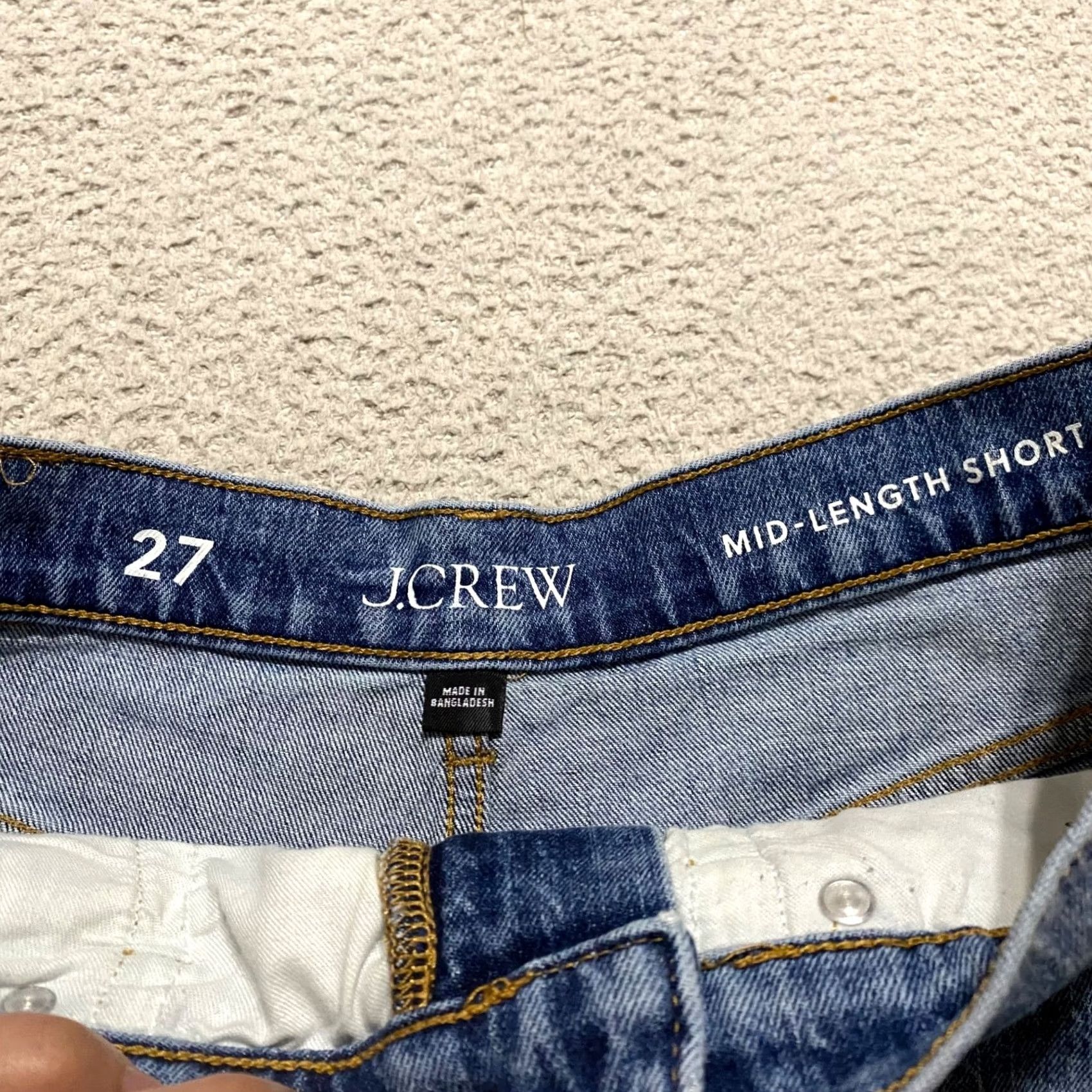 J.Crew J. Crew Jeans Short Blue Denim Cut-Off Distressed Medium Wash High Rise 27 Womens Regular 5-Pocket Design Cotton Spandex Boys? Size 27" / US 4 / IT 40 - 3 Thumbnail