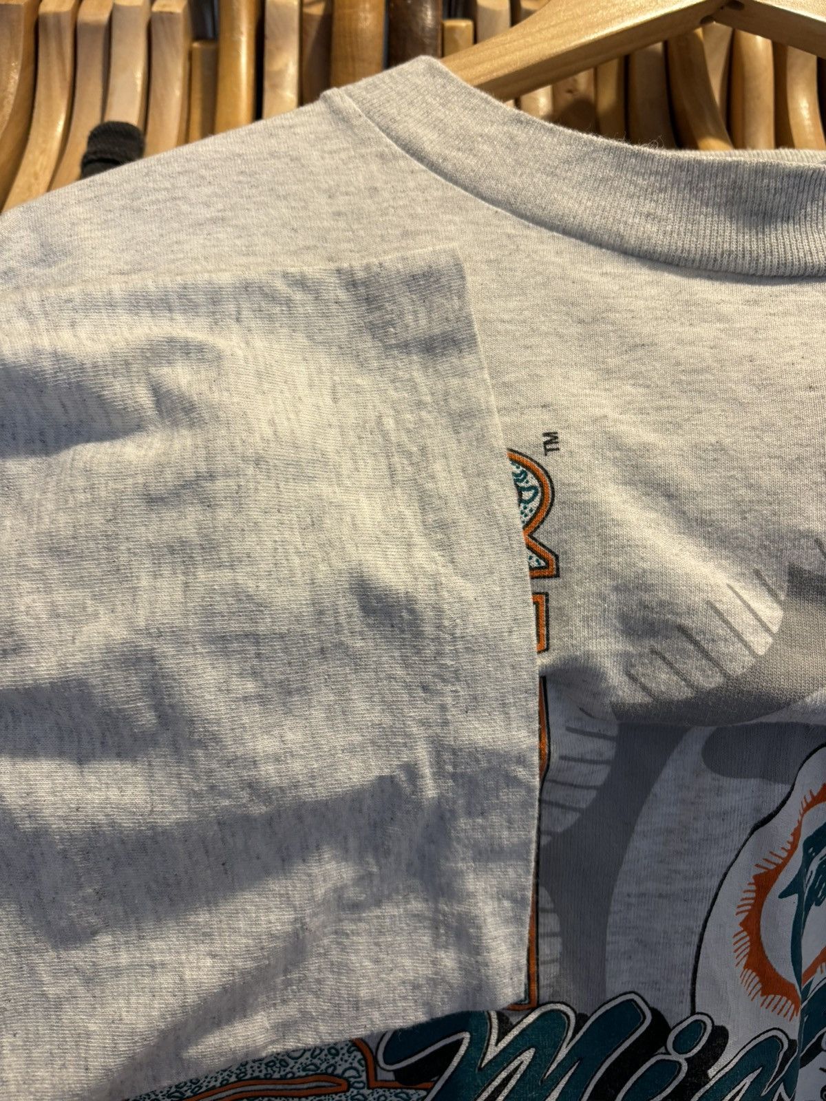 Vintage 90s Miami Dolphins football shirt Size US XL / EU 56 / 4 - 4 Thumbnail