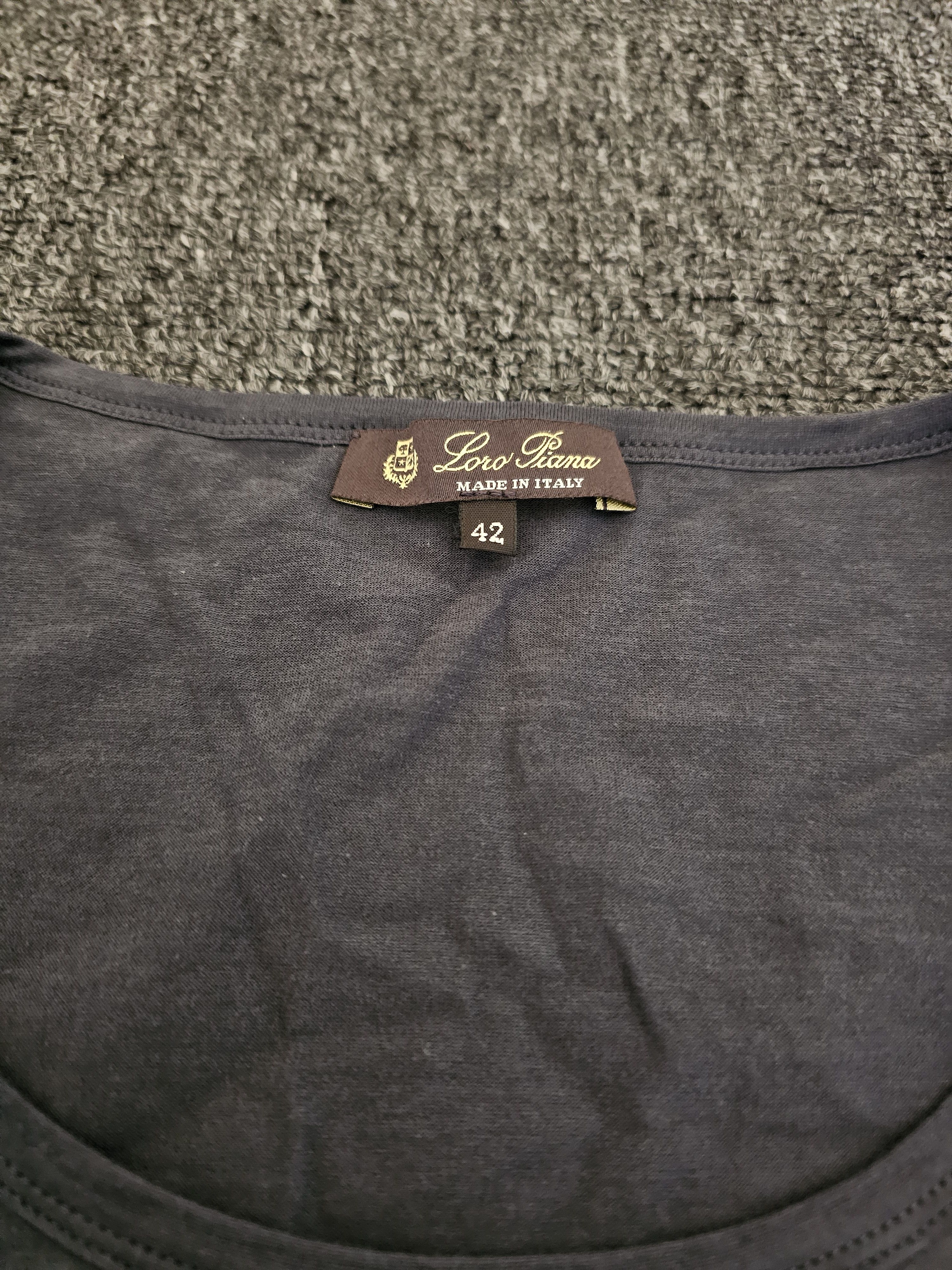 Loro Piana Loro Piana women's t-shirts size 42 Size M / US 6-8 / IT 42-44 - 3 Thumbnail
