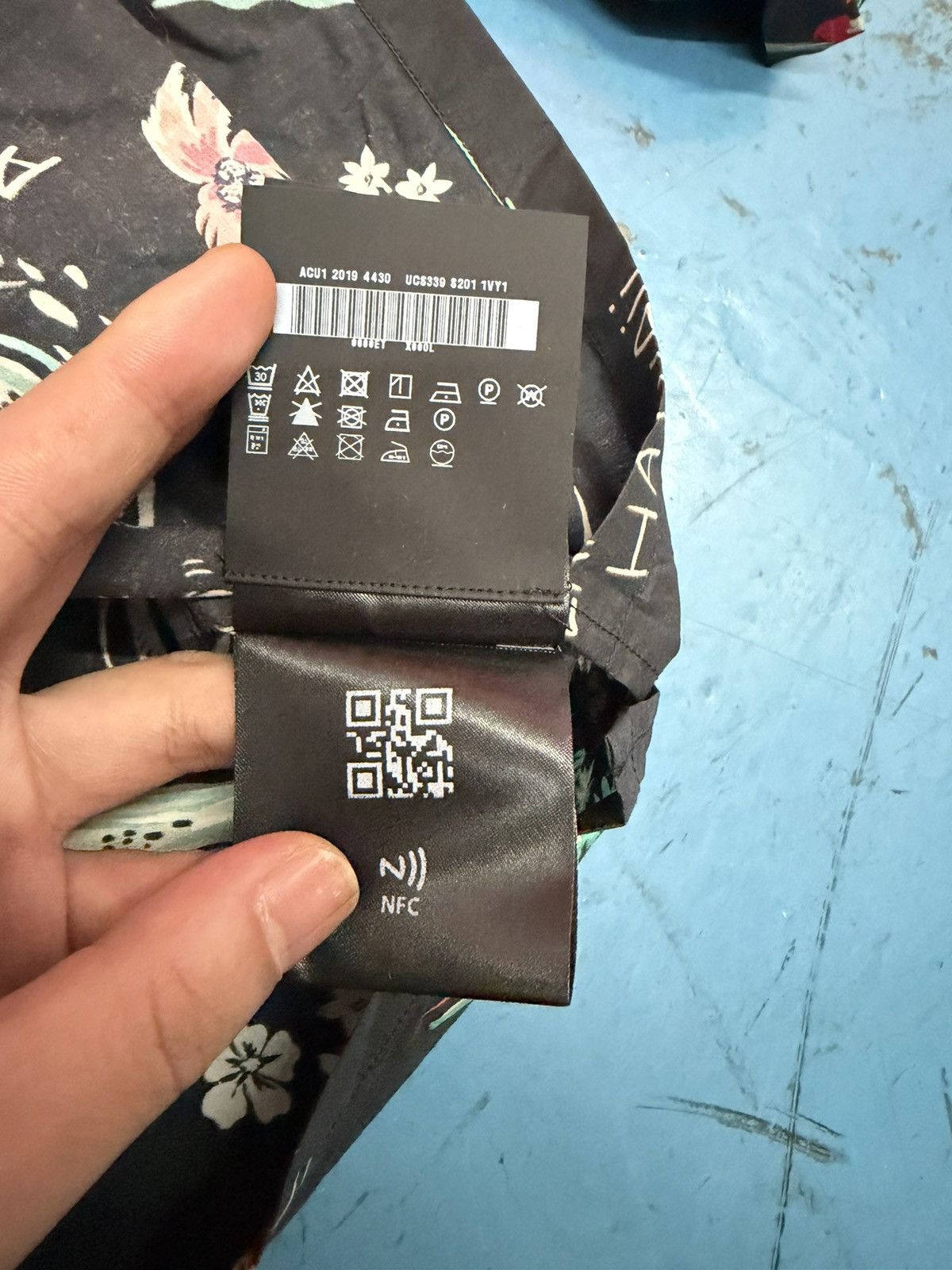 Prada PRADA 19” HAWAII SHIRT Size US L / EU 52-54 / 3 - 9 Thumbnail