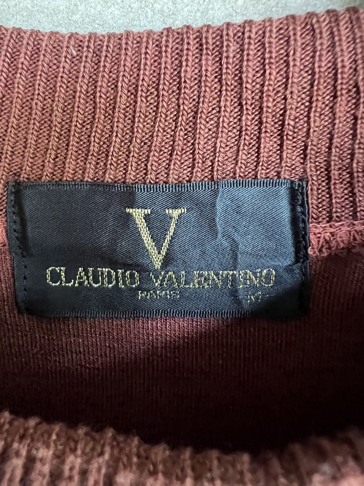 Vintage Vintage Claudio Valentino Spell Out Sweatshirt Size US S / EU 44-46 / 1 - 4 Thumbnail