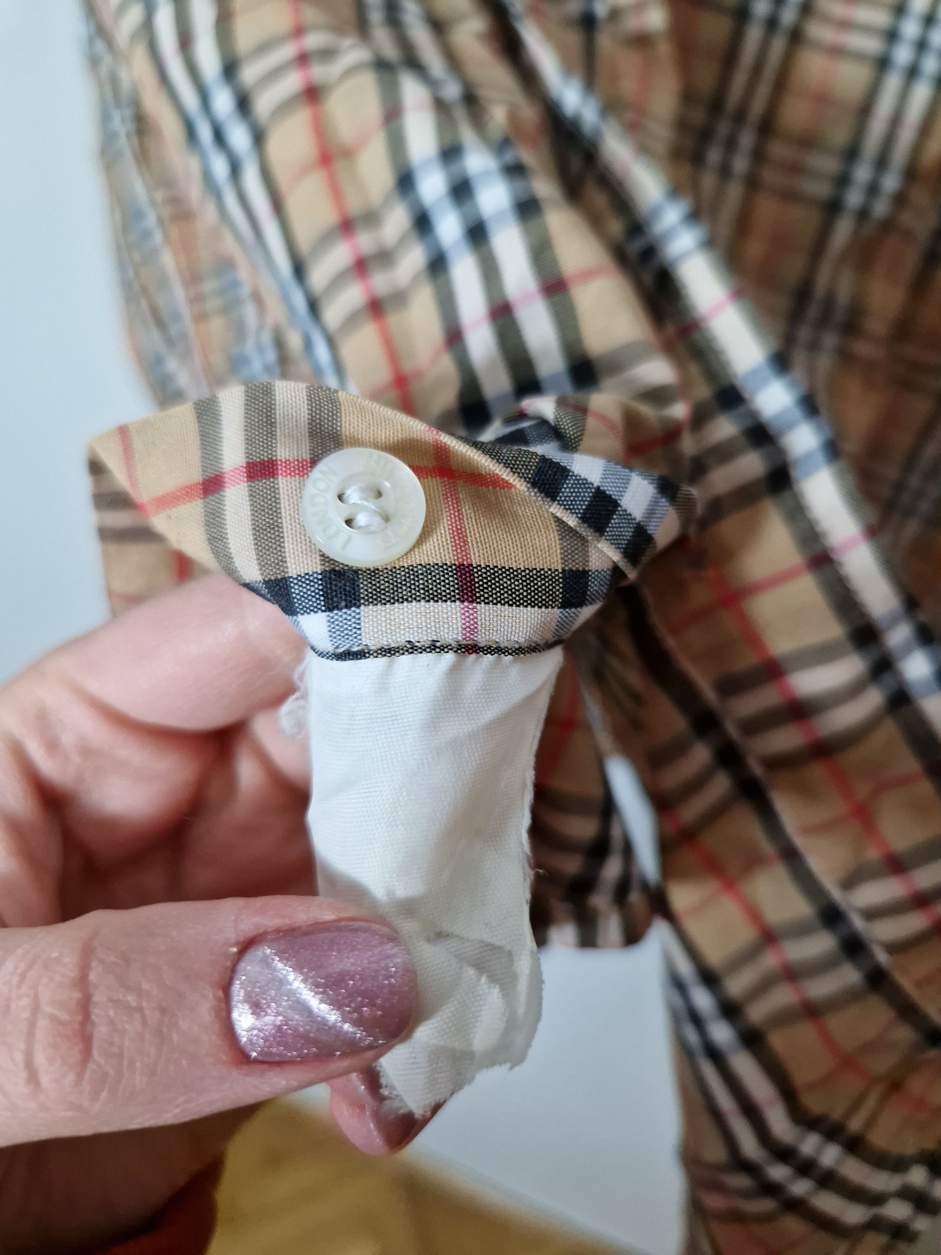 Burberry × Vintage Burberry vintage 90s nova check fullprinted shirt Size US L / EU 52-54 / 3 - 7 Thumbnail