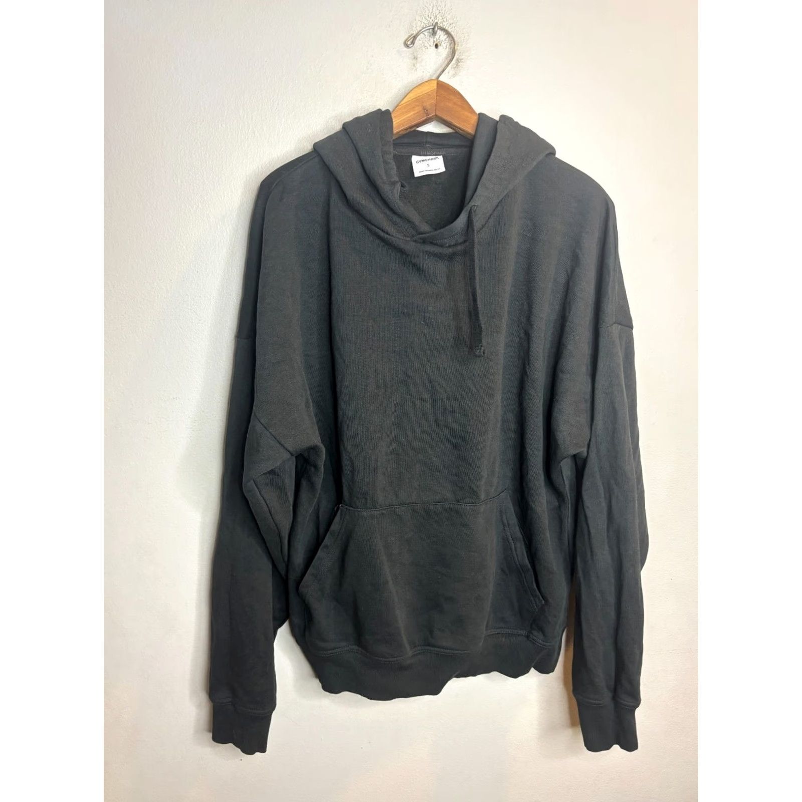 Gymshark Gymshark Hoodie Mens Pullover Black Size S Logo Front Classic Colorful Designer 8/10 5521 Size US S / EU 44-46 / 1 - 3 Thumbnail