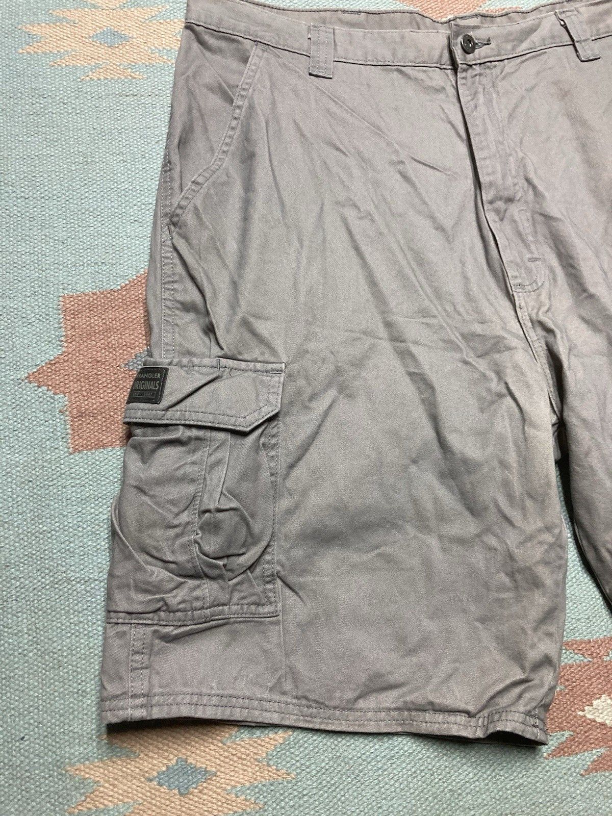 Vintage Wrangler cargo shorts utility pockets baggy wide skater 38 Size US 38 / EU 54 - 2 Thumbnail