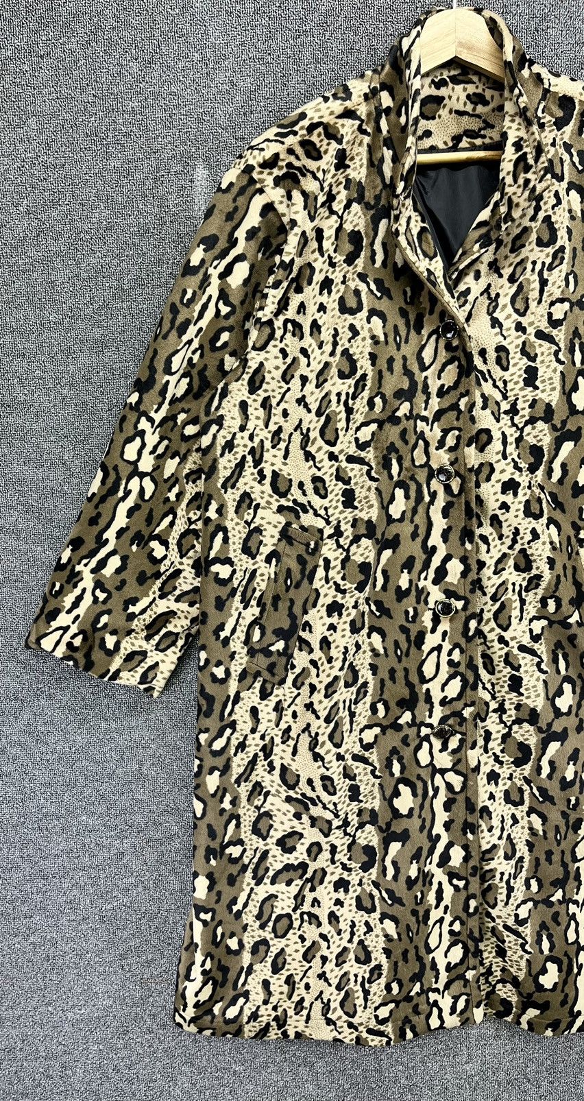 Japanese Brand Vintage Japanese Leopard Skin Style Long Jacket Size XL / US 12-14 / IT 48-50 - 3 Thumbnail