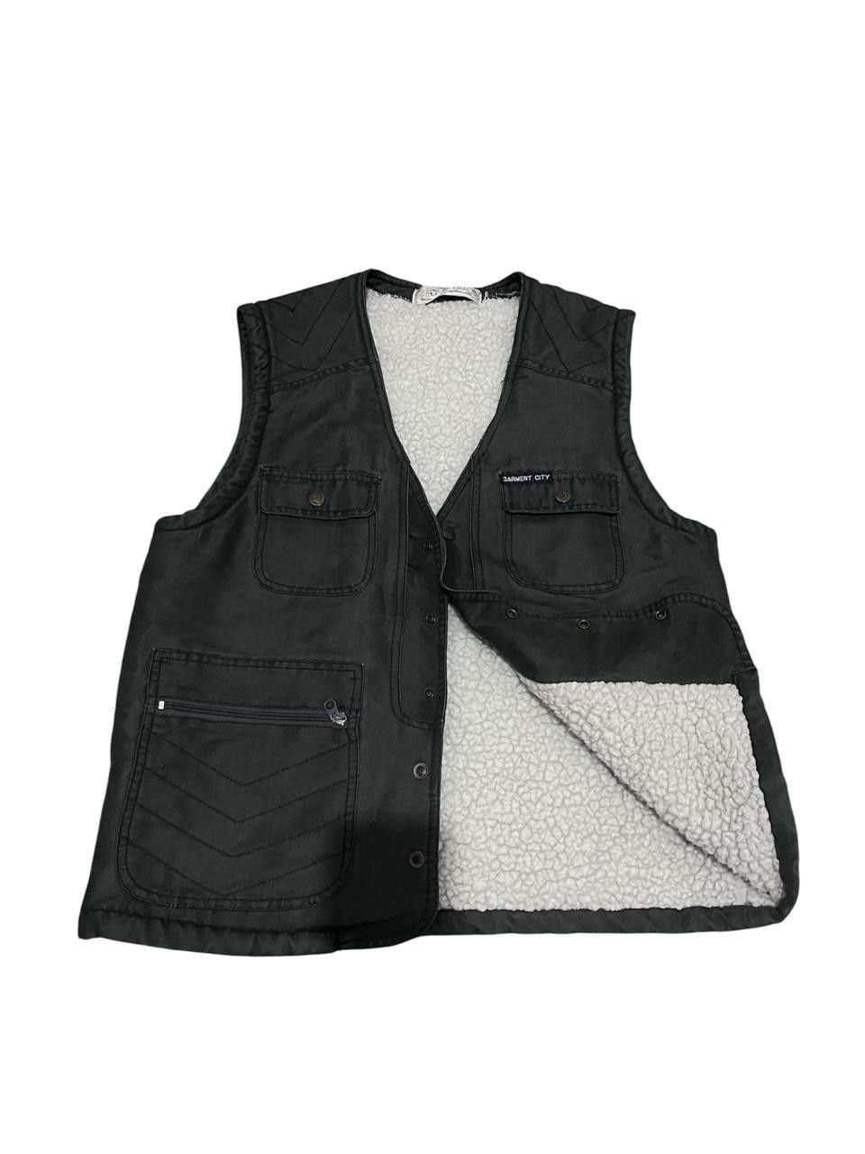 Japanese Brand Fur Vest Garmen City Vintage Size US L / EU 52-54 / 3 - 4 Thumbnail