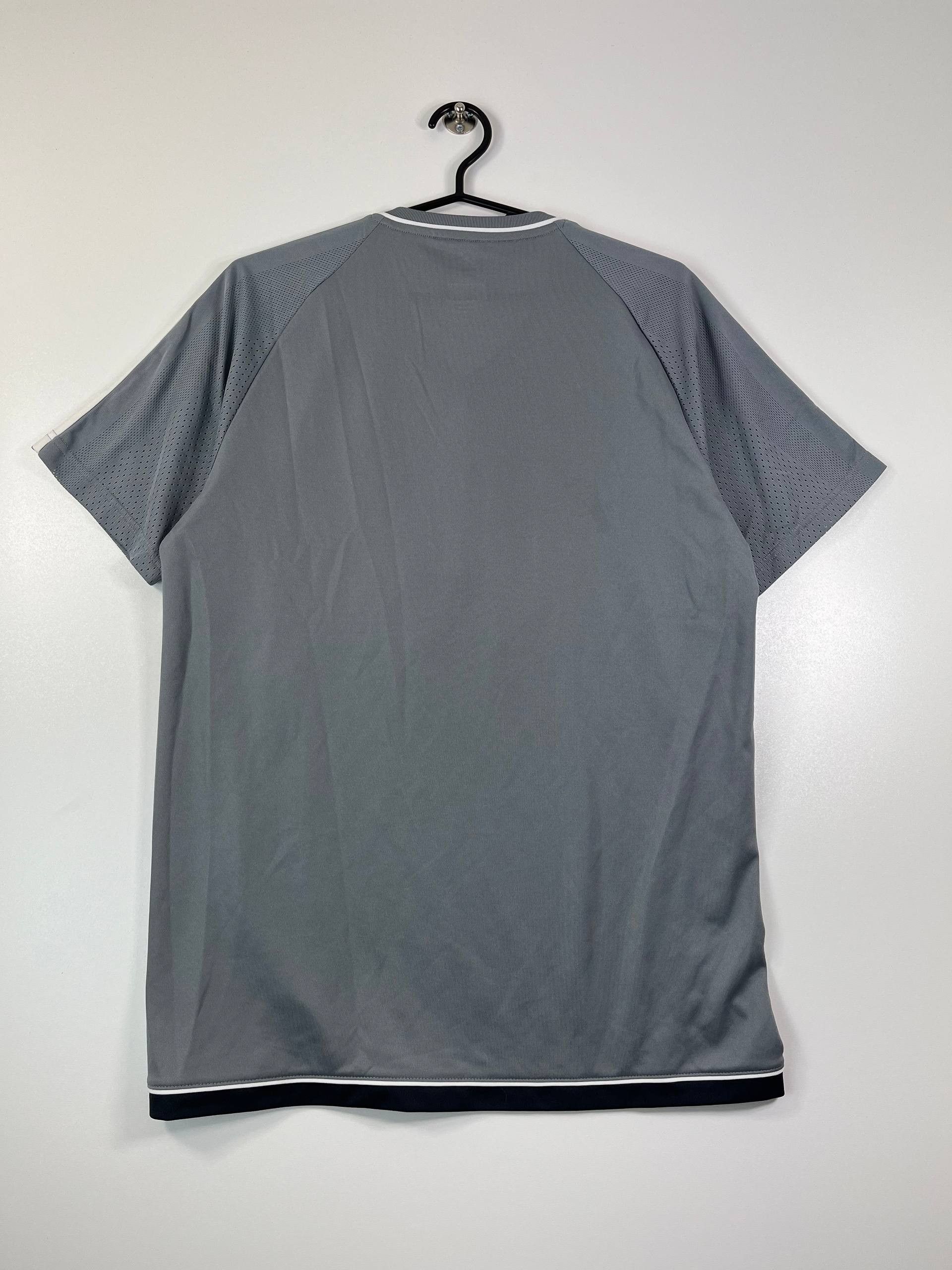 Adidas Manchester United Training Shirt 2017 Adidas AON BS4436 Sz M Size US M / EU 48-50 / 2 - 5 Thumbnail