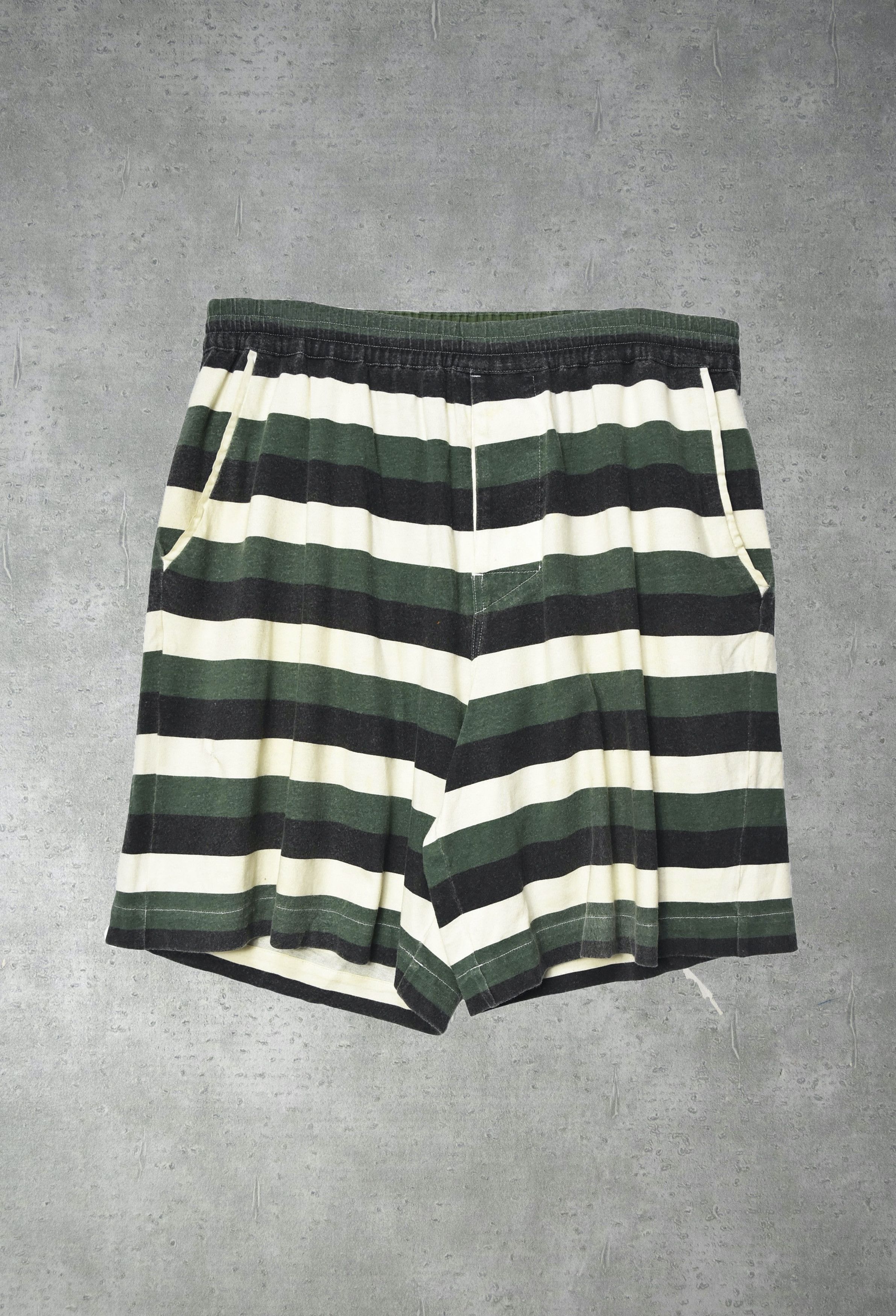image of Unused/stripe Easy Shorts/23550 - 0500 50 in Mix, Men's (Size 31)