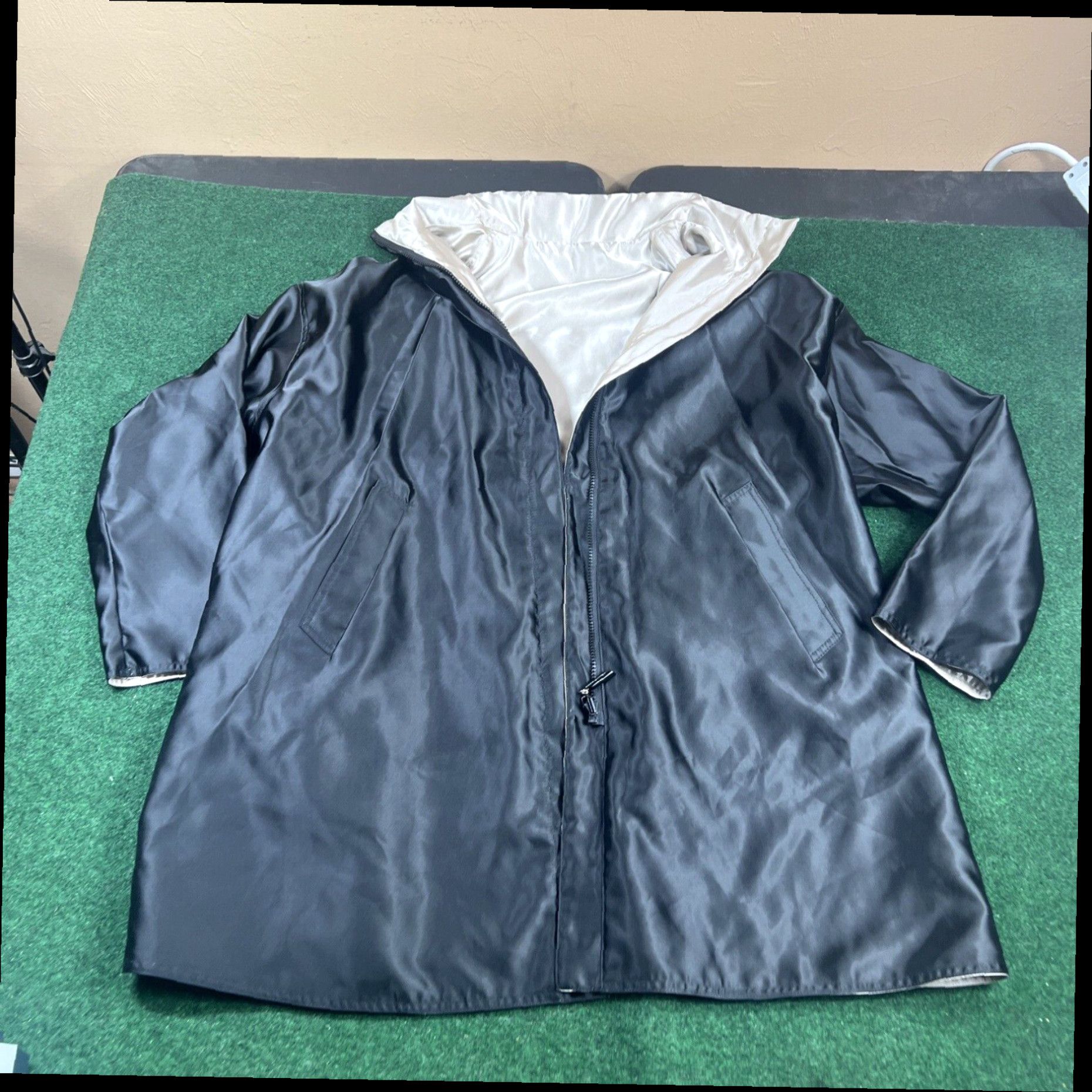 Crocs Mycra Pac One Croc Reversible Trench Raincoat Black Beige Sz 1 S/M Made in USA Size S / US 4 / IT 40 - 1 Thumbnail