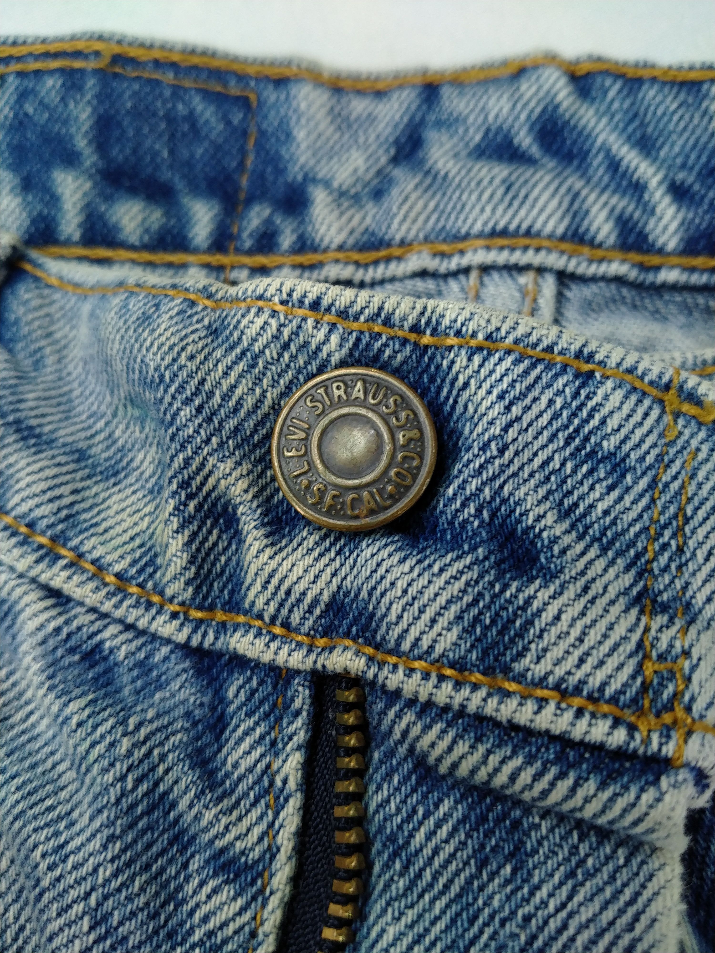 Japanese Brand 90s Blue Wash Vintage Levi's 550 Relaxed Denim 32x28.5 JN436 Size US 32 / EU 48 - 7 Thumbnail