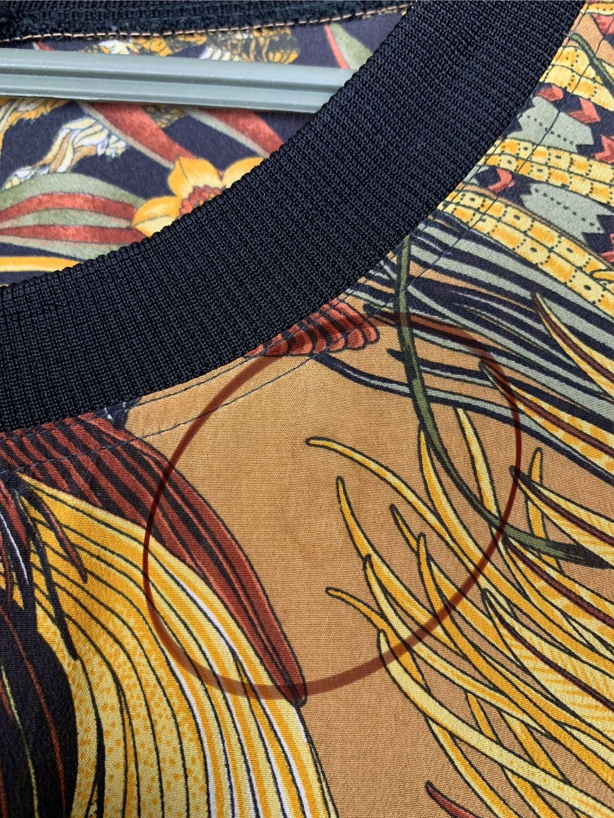 Salvatore Ferragamo × Vintage Vintage Salvatore Ferragamo Silk Blouse Size ONE SIZE - 5 Thumbnail
