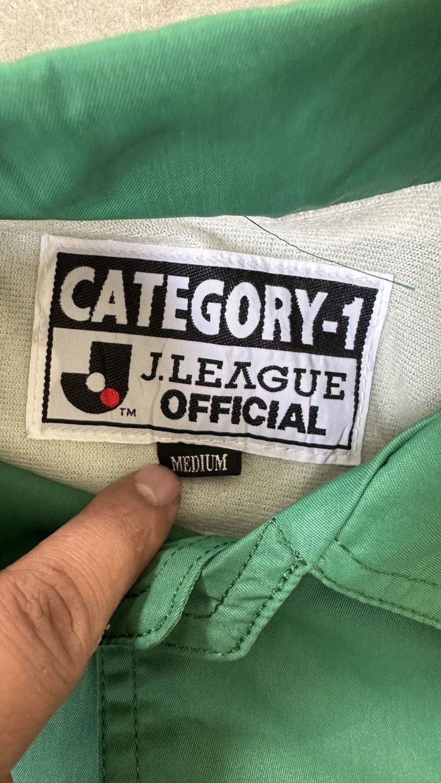 Japanese Brand VINTAGE YOMIURI VERDY JLEAGUE COACH JACKET Size US L / EU 52-54 / 3 - 8 Thumbnail