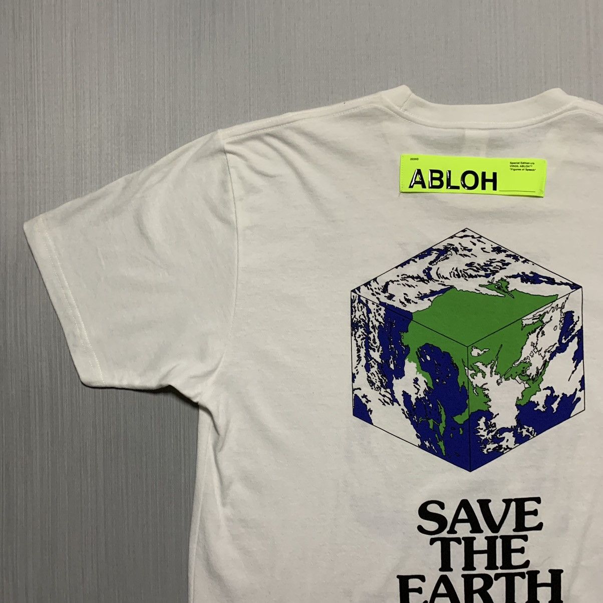 Off-White Virgil Abloh Canary Yellow x Think Outside the Box Tee Size US XL / EU 56 / 4 - 8 Thumbnail