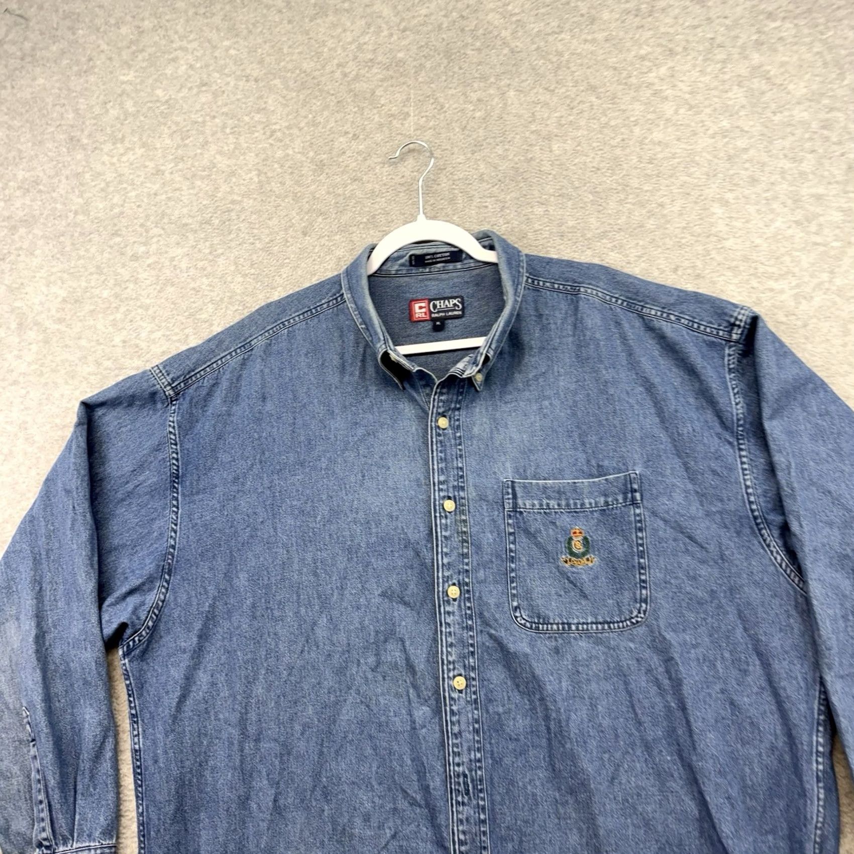 Chaps VINTAGE Chaps Ralph Lauren Denim Shirt Mens XL Embroidered Classic Cotton 90s Size US XL / EU 56 / 4 - 3 Thumbnail