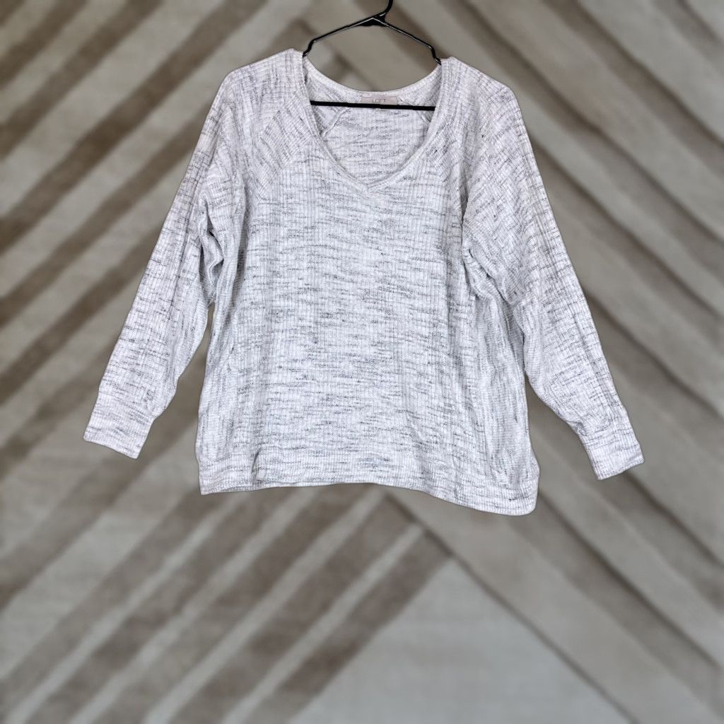 Loft LOFT Womens Sweater Gray V Neck Long Sleeve Pullover Casual Stretch Small Size S / US 4 / IT 40 - 1 Thumbnail