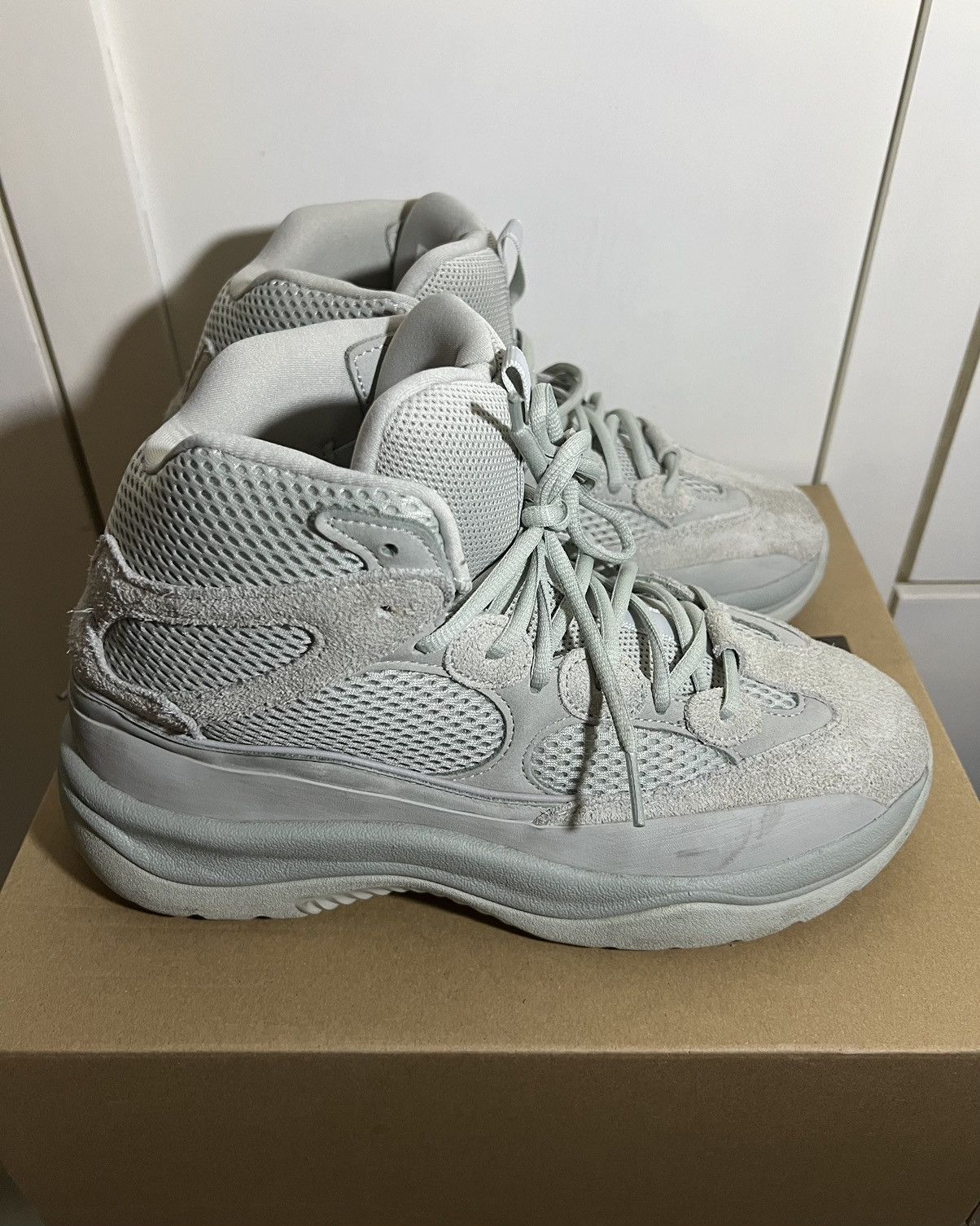 Adidas × Kanye West adidas Yeezy Boost 