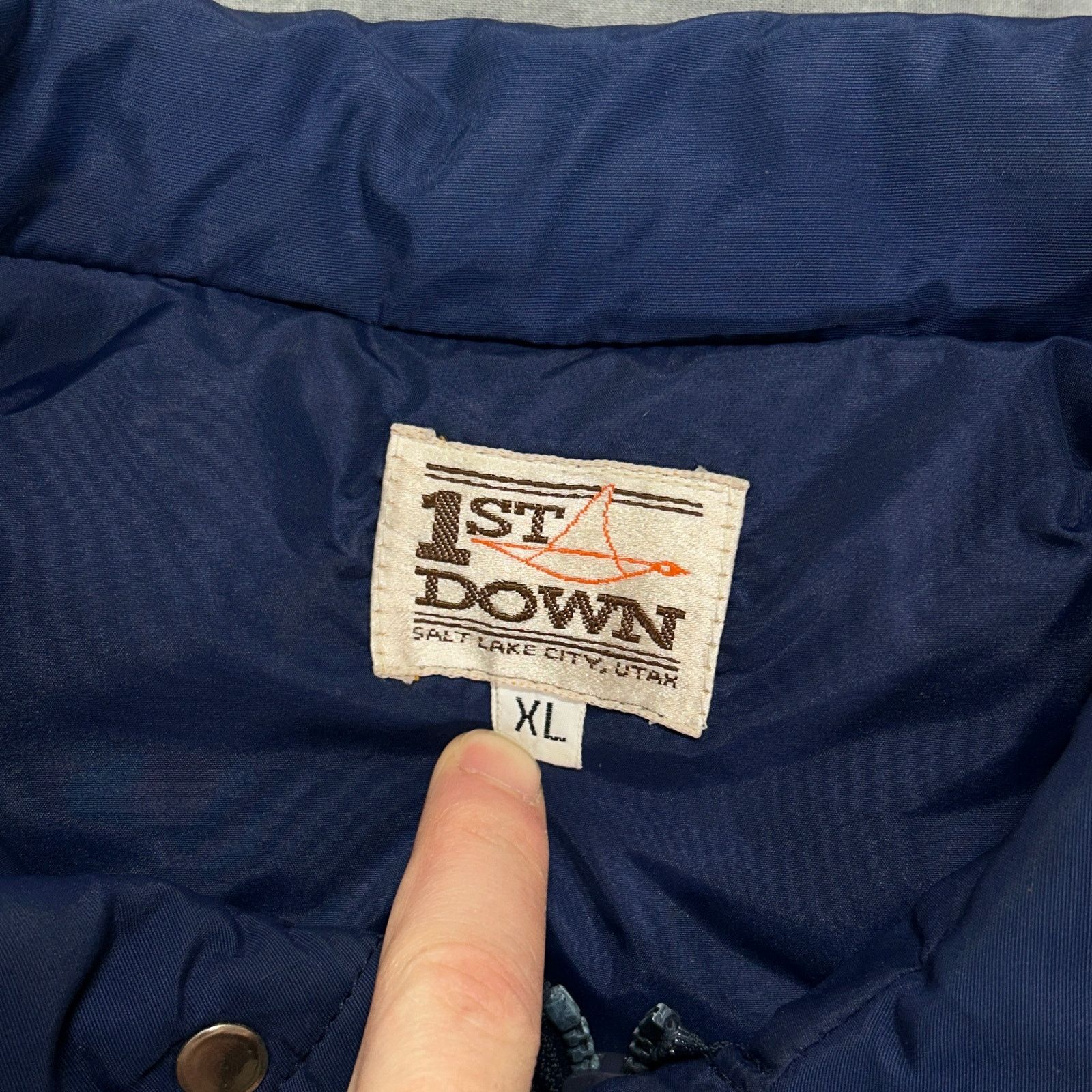 Vintage VTG 1st Down SLC Utah gorpcore goose down puffer vest mns XL Size US XL / EU 56 / 4 - 8 Thumbnail