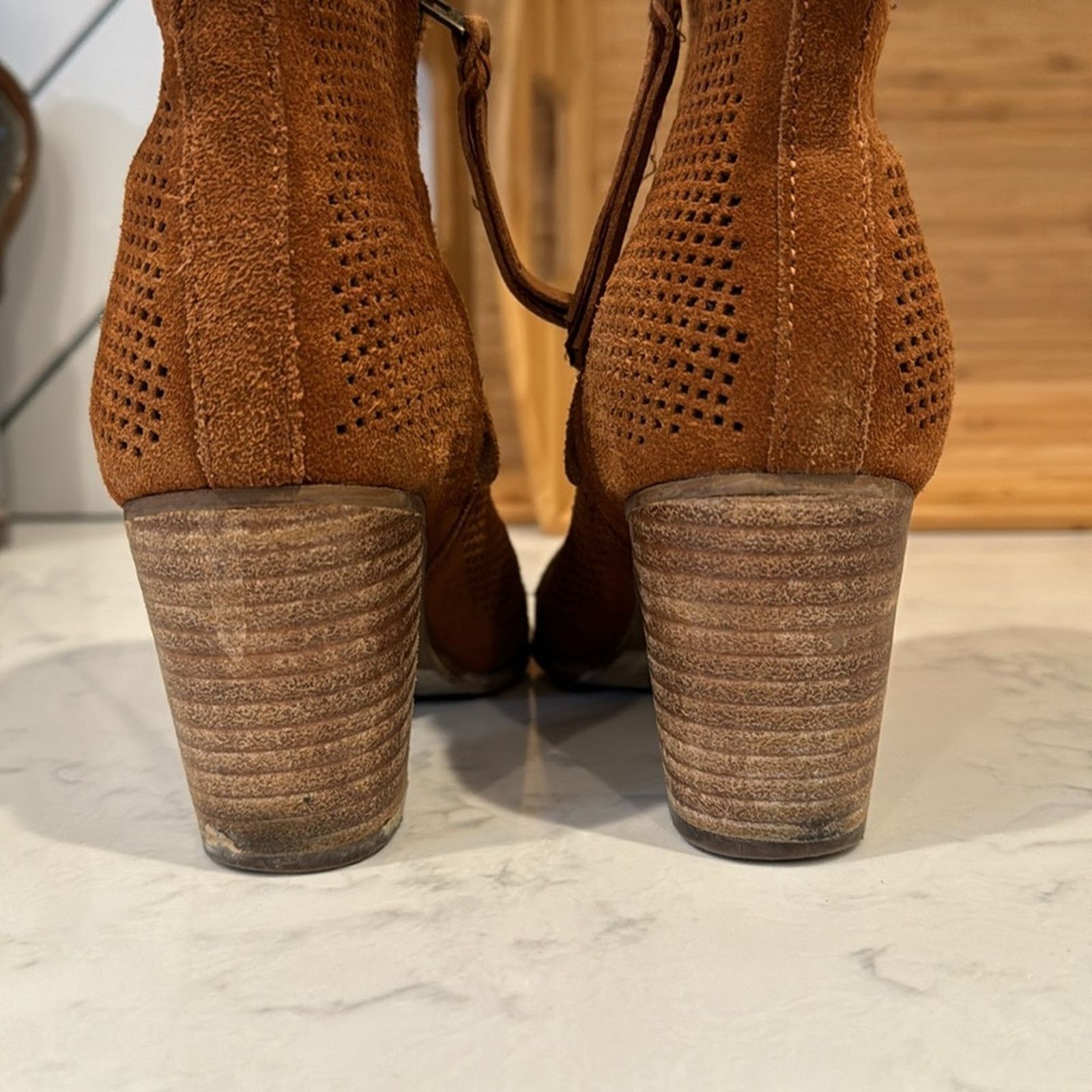 Toms Toms Lunata Chestnut Suede Perforated Boots booties size 7.5 Size US 7.5 / IT 37.5 - 2 Thumbnail