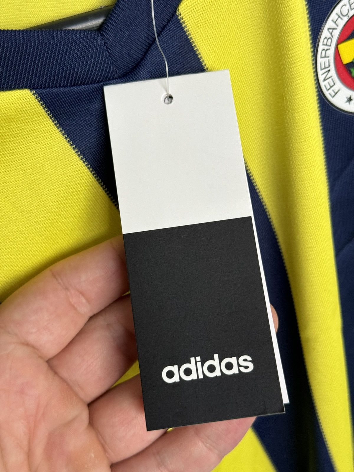 Adidas KIDS New Fenerbahce 20/21 Home Football Jersey T-Shirt Size US XS / EU 42 / 0 - 13 Thumbnail