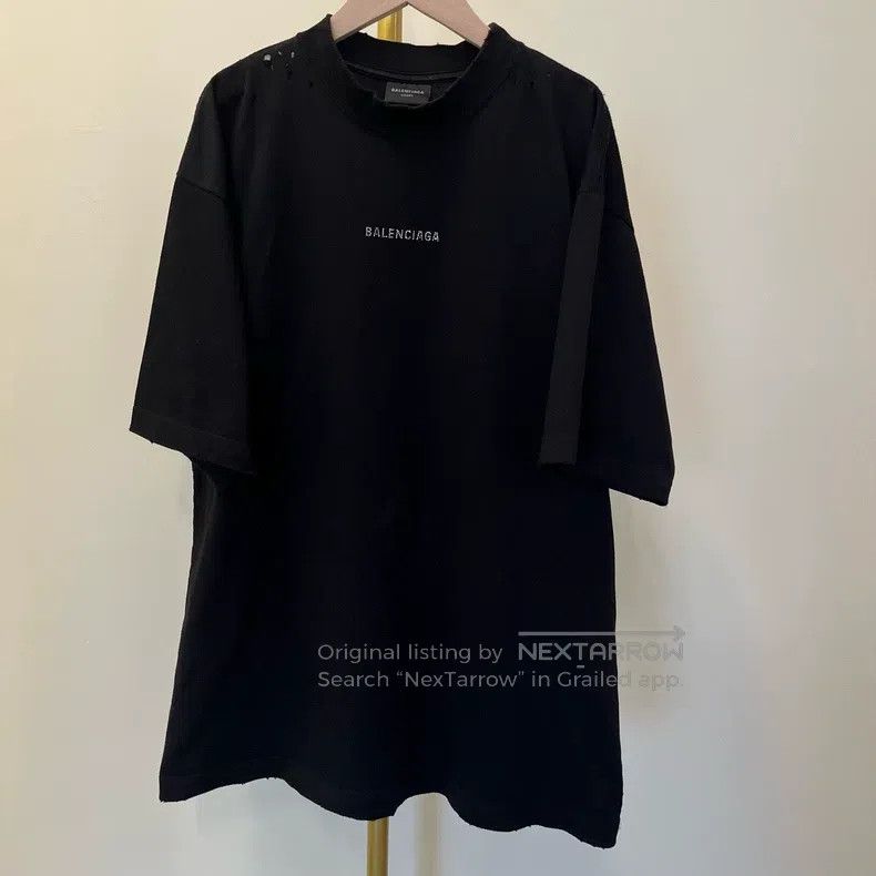 Balenciaga Balenciaga Black Glitter Logo Short Sleeve T-Shirt Size US S / EU 44-46 / 1 - 1 Thumbnail