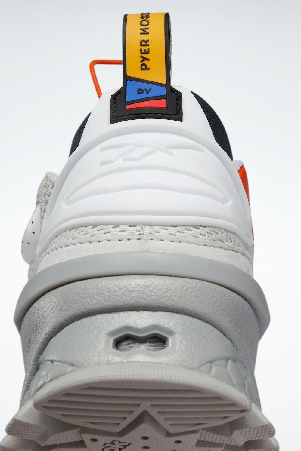 Pyer Moss × Reebok New Reebok X Pyer Moss Experiment 4 Trail Fury Pure Grey 10 Size US 8.5 / EU 41-42 - 7 Thumbnail