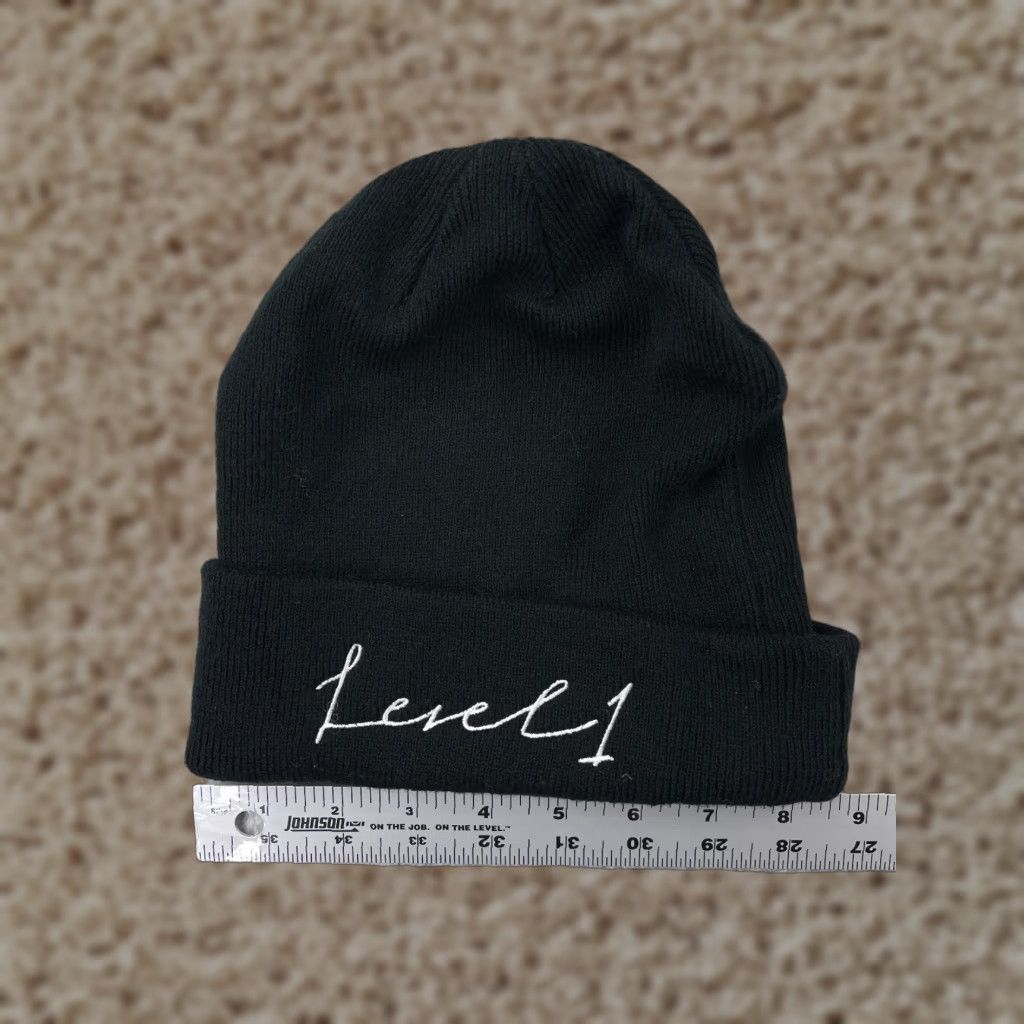 Vintage Level 1 Productions Beanie Hats Adult One Size Black Acrylic Knit Beanie Style Embroidered Ski Film Production Filmmaker Cinema Mens Size ONE SIZE - 1 Thumbnail
