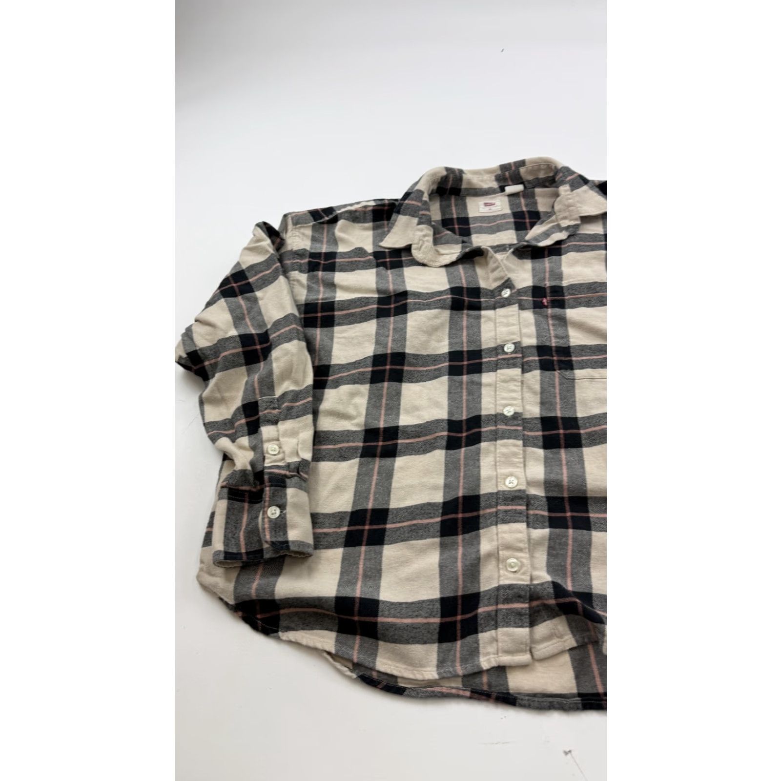 Levi's Levi's Shirt Women's XL Beige & Black Plaid Flannel Button-Down Long Sleeve Cotton Size XL / US 12-14 / IT 48-50 - 2 Thumbnail