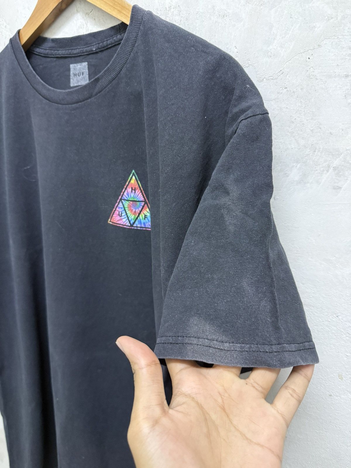 Huf 2000s Distressed Huf Skate Tees Size US L / EU 52-54 / 3 - 5 Thumbnail