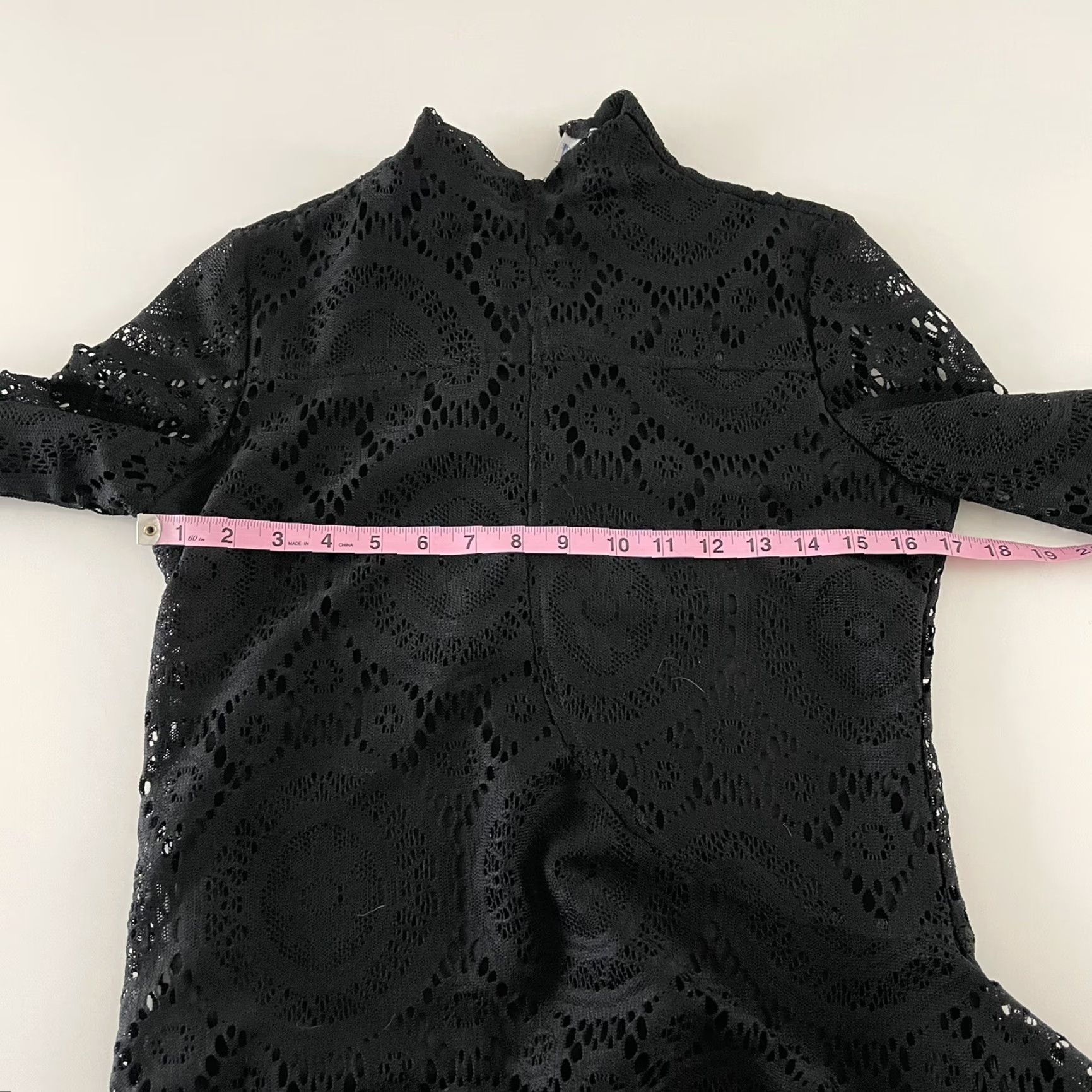 Soft Surroundings Soft Surroundings Shirt Long Sleeve Lace Mock Neck Zip Back Women's S/M Black Size S / US 4 / IT 40 - 2 Thumbnail