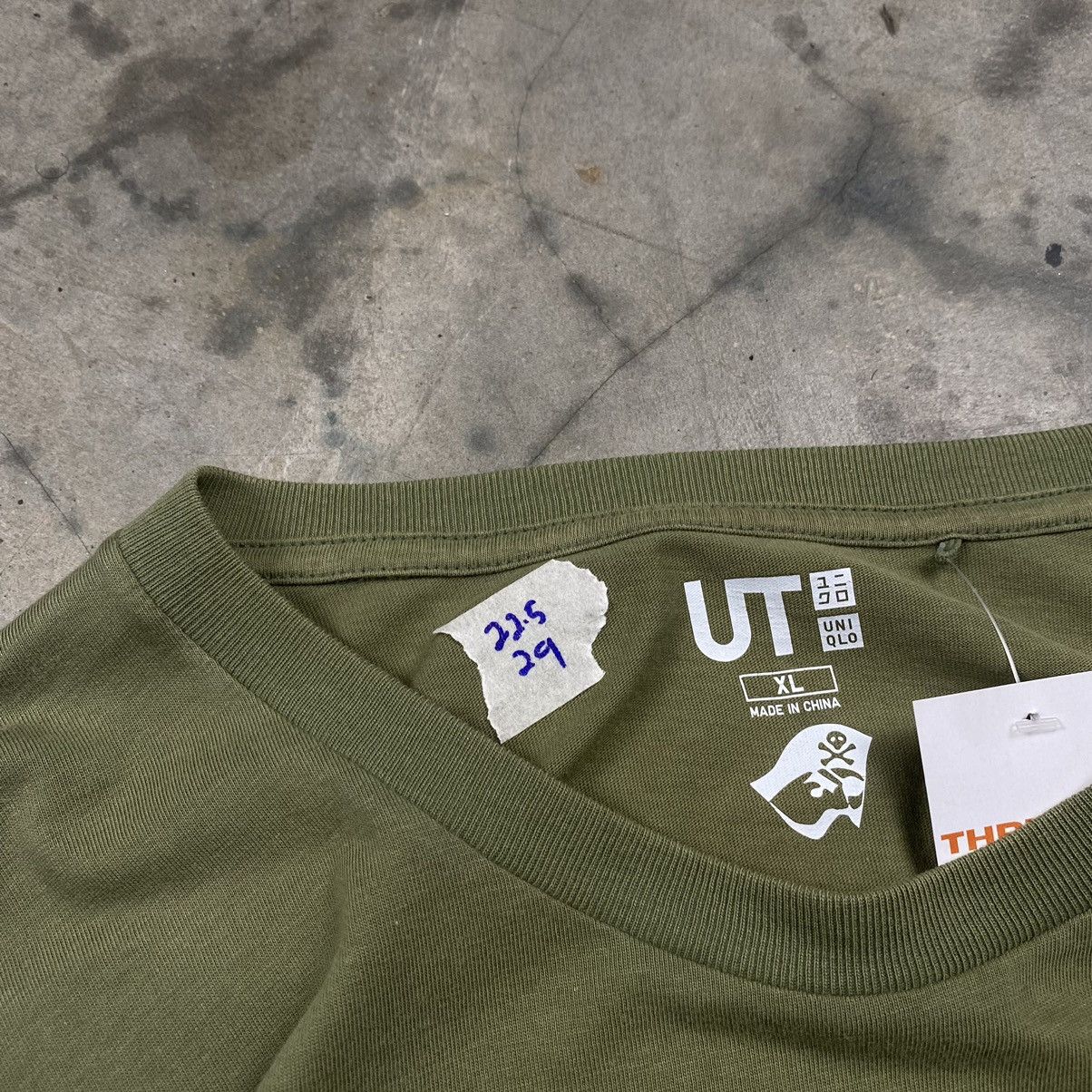 Anime × Japanese Brand Rare Naruto Kakashi Hatake Anime Tee Size US L / EU 52-54 / 3 - 4 Thumbnail