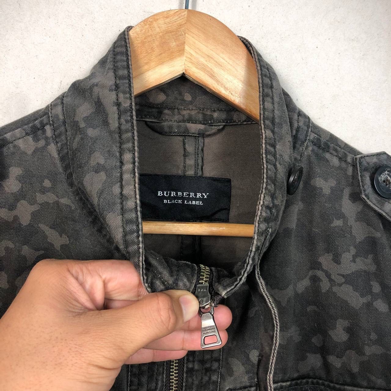 Burberry Authentic Burberry Camouflage Army Style Jacket Size M / US 6-8 / IT 42-44 - 9 Thumbnail