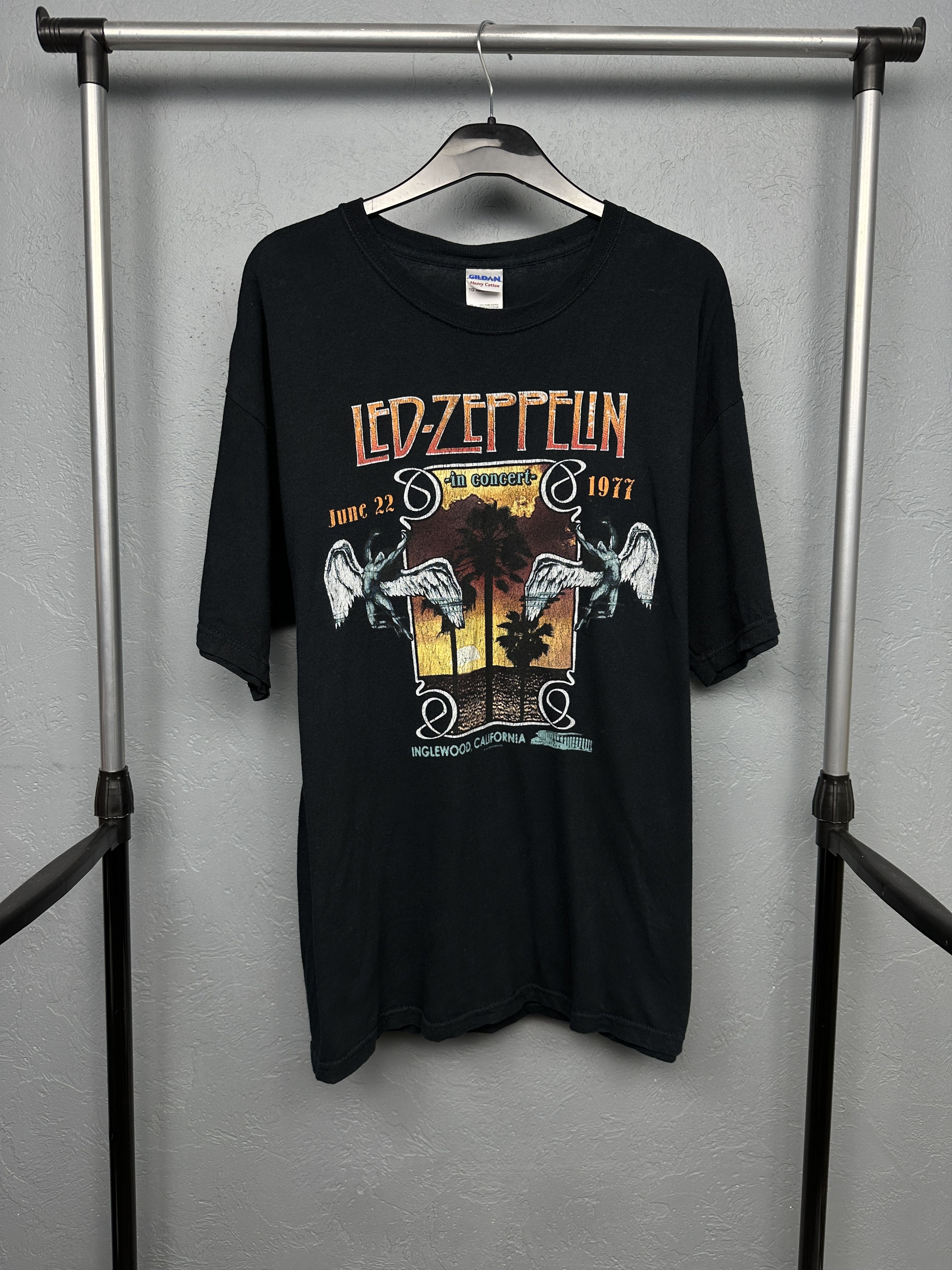 Led Zeppelin Led Zeppelin 2007 Vintage Mens Rock Band T-Shirt Size US XL / EU 56 / 4 - 1 Thumbnail