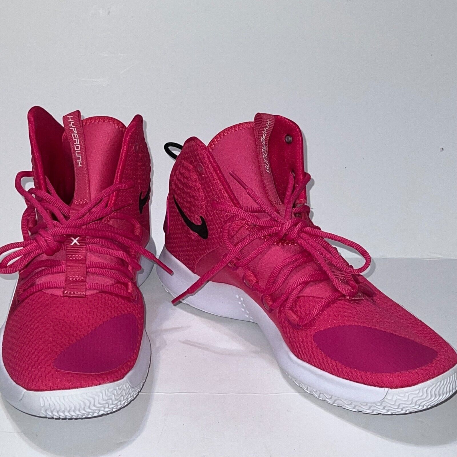 Nike 10.5 Nike Hyperdunk TB Promo School Kay Yow Breast Cancer Size US 10.5 / EU 43-44 - 6 Thumbnail
