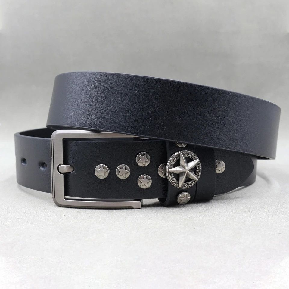 Star rivet belt
