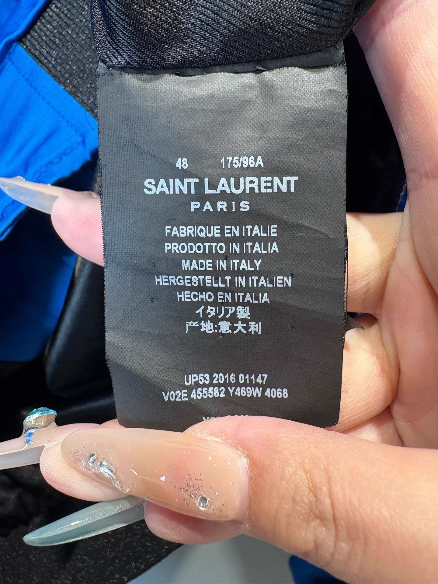 Saint Laurent Paris Saint Laurent Silk Shark Patch Runway Piece K36 Size US M / EU 48-50 / 2 - 4 Thumbnail