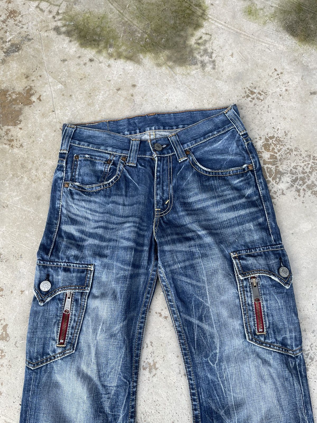 Levi's Vintage Levis Denim Cargo Flare Jeans Size US 32 / EU 48 - 7 Thumbnail