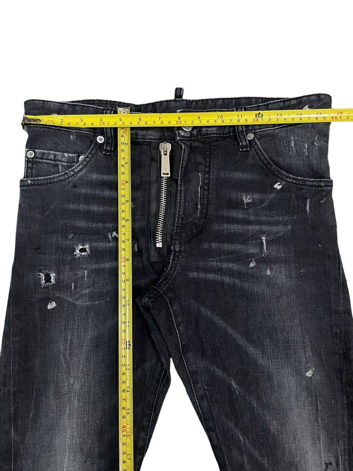 Dsquared2 Dsquared2 Grey Wash Scratch Avant Garde Style Ripped Jeans Size US 31 - 21 Thumbnail