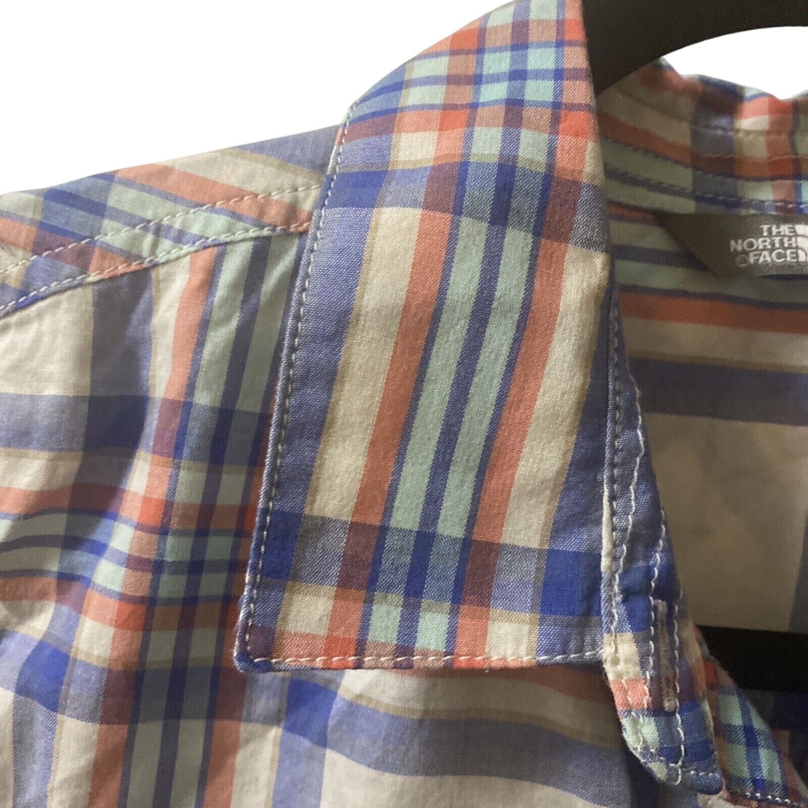 The North Face Women's Medium The North Face Buttoned Plaid Shirt TNF Size M / US 6-8 / IT 42-44 - 4 Thumbnail
