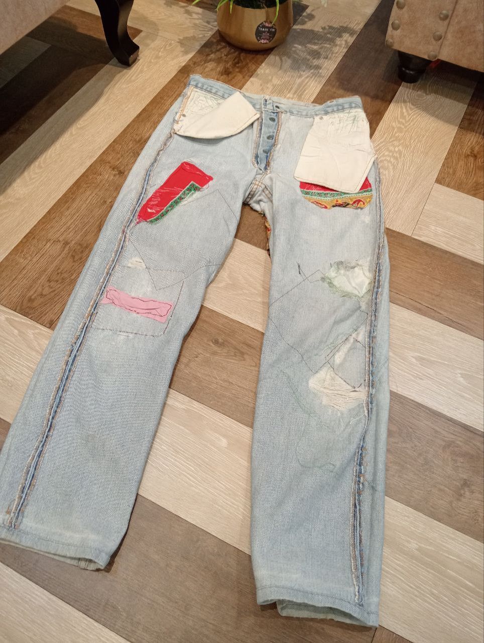 Levi's Vintage Clothing LEVI'S VINTAGE LIGHT BLUE DISTRESSED JEANS Size US 31 - 17 Thumbnail