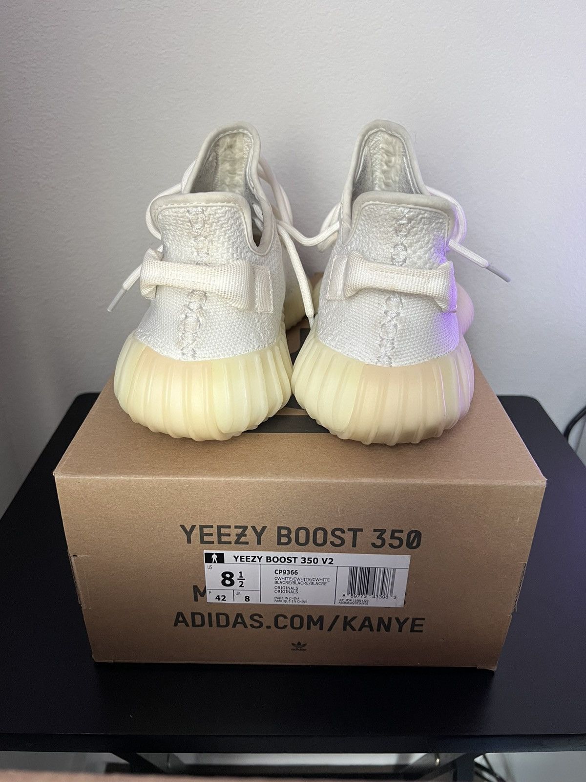 Adidas Adidas x Yeezy 350 Boost V2 Cream Size US 8.5 / EU 41-42 - 2 Thumbnail
